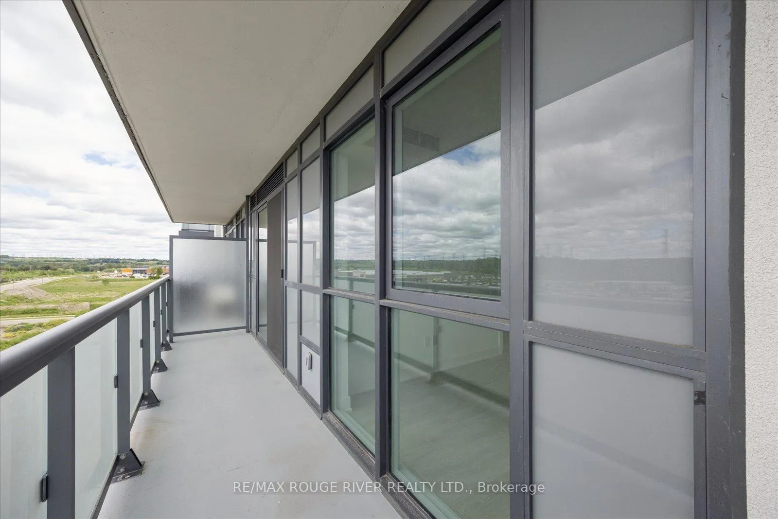Photo 23 of Unit 728, 2545 Simcoe Street N, Oshawa, Windfields — HOMEH