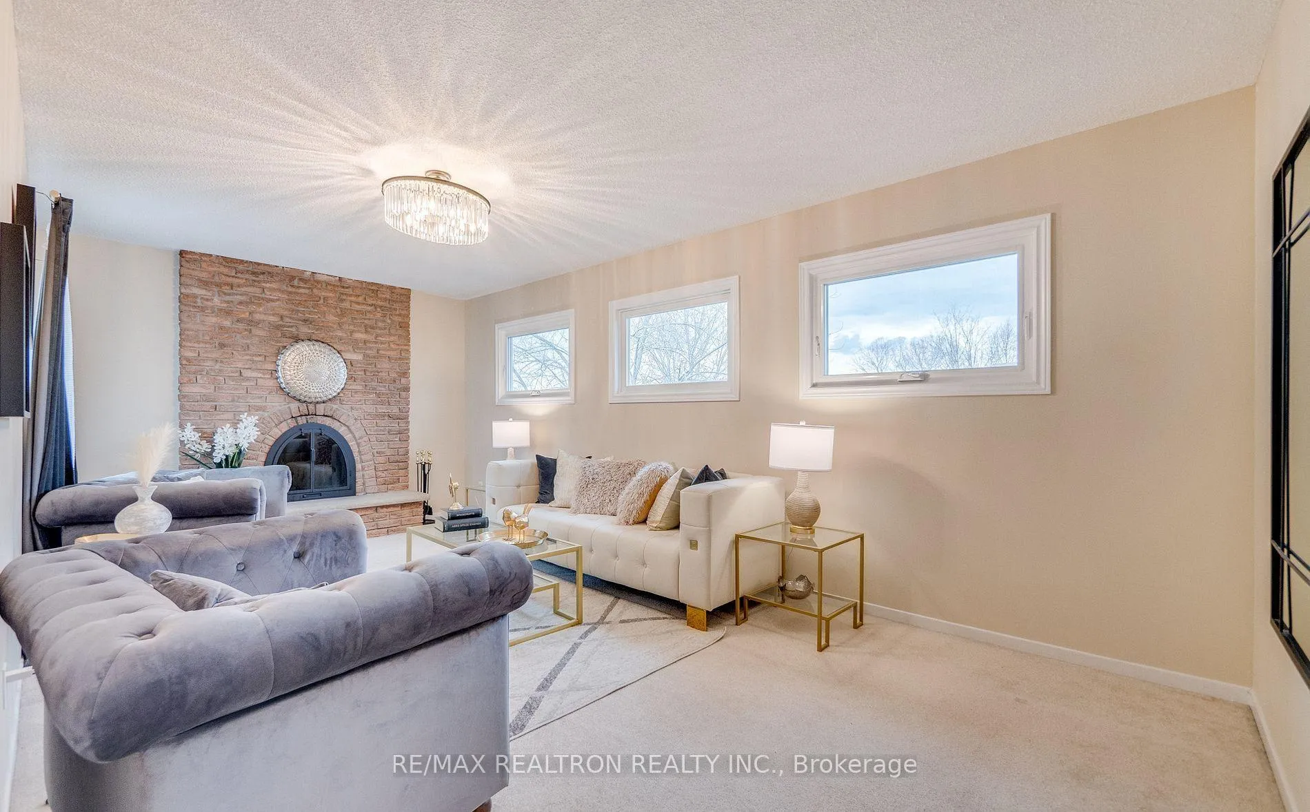 Photo 29 of 122 Rutledge Avenue, Newmarket, Huron Heights-Leslie Valley — HOMEH