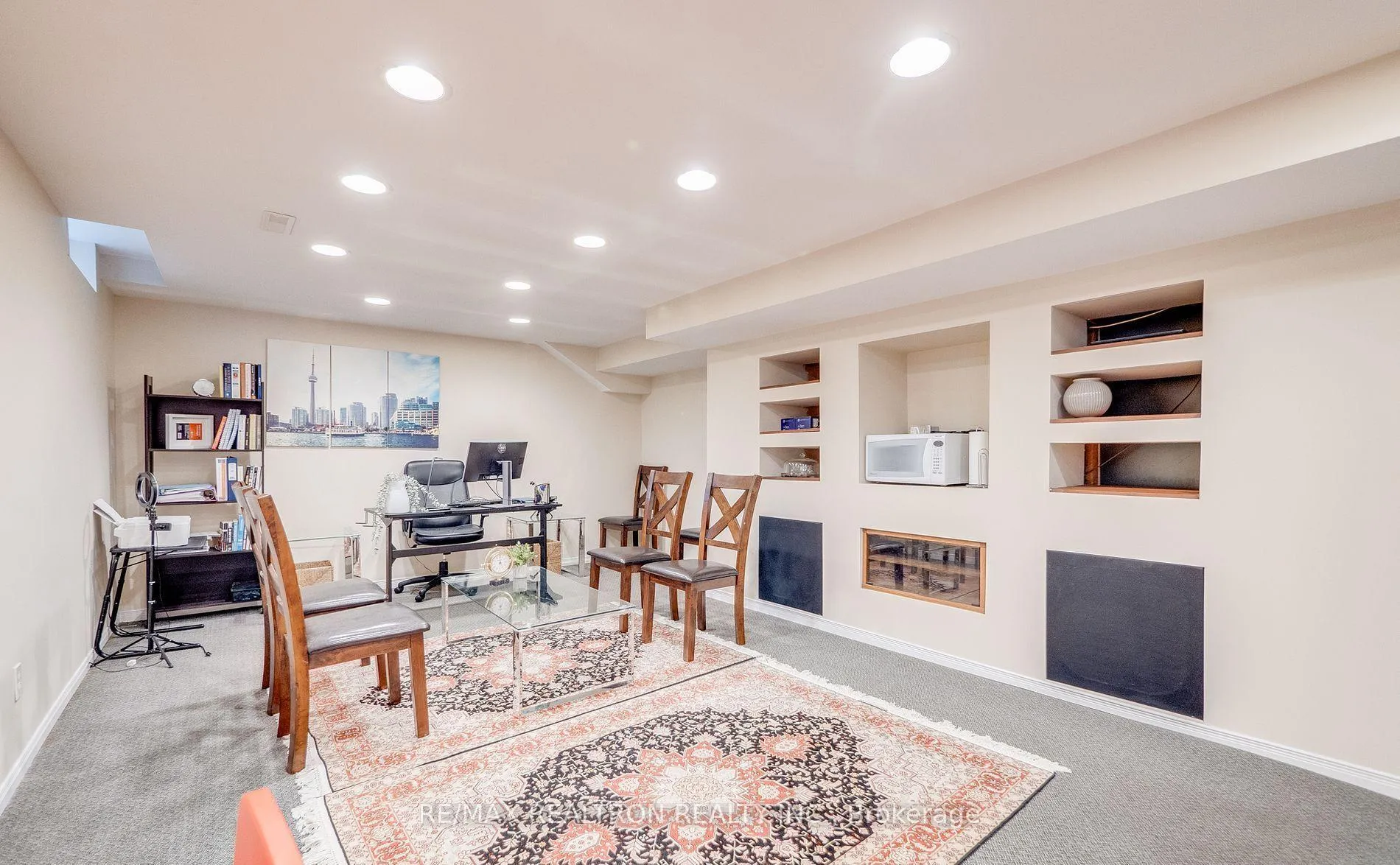 Photo 33 of 122 Rutledge Avenue, Newmarket, Huron Heights-Leslie Valley — HOMEH
