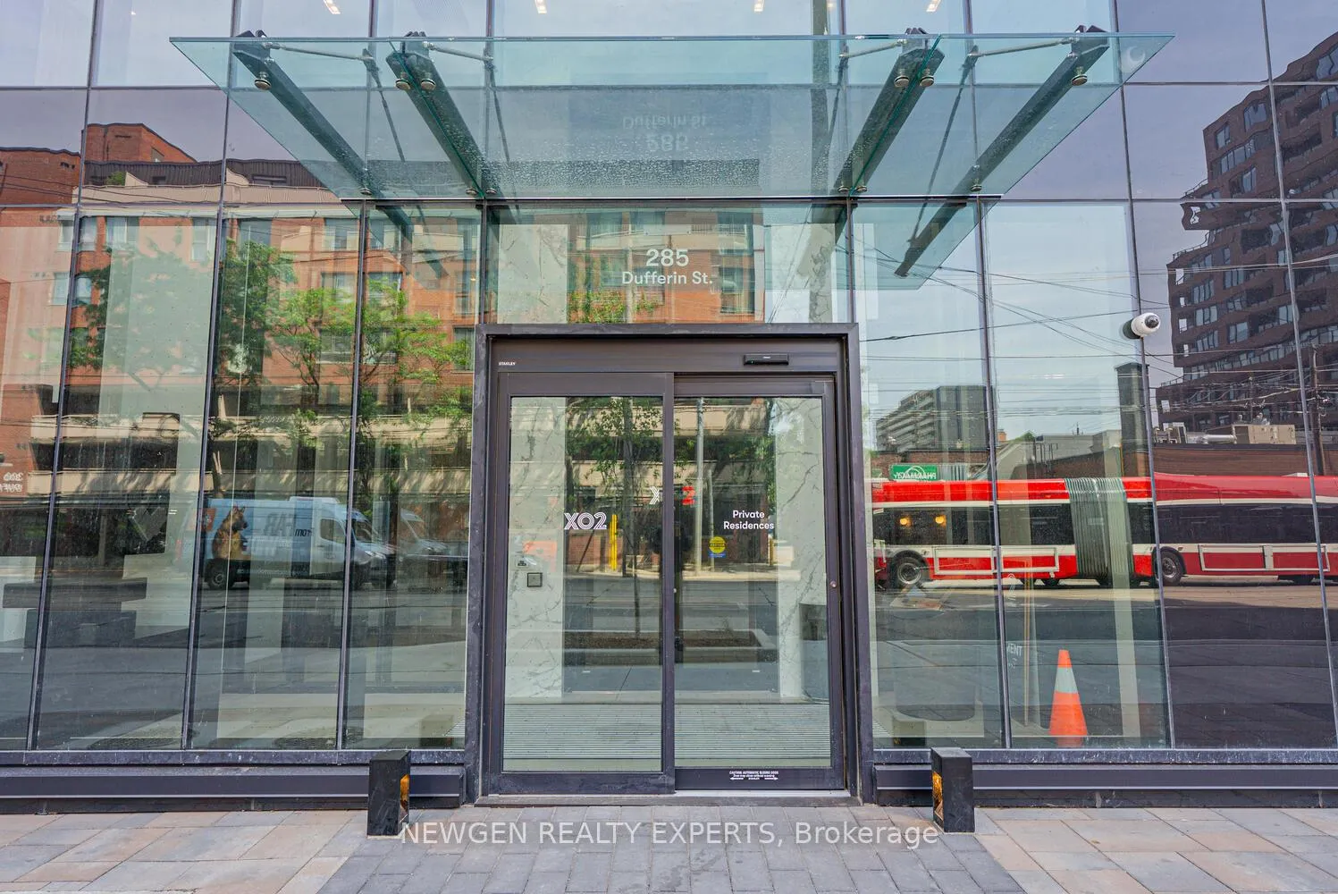 Photo 4 of Unit 1203, 285 Dufferin Street, Toronto, South Parkdale — HOMEH