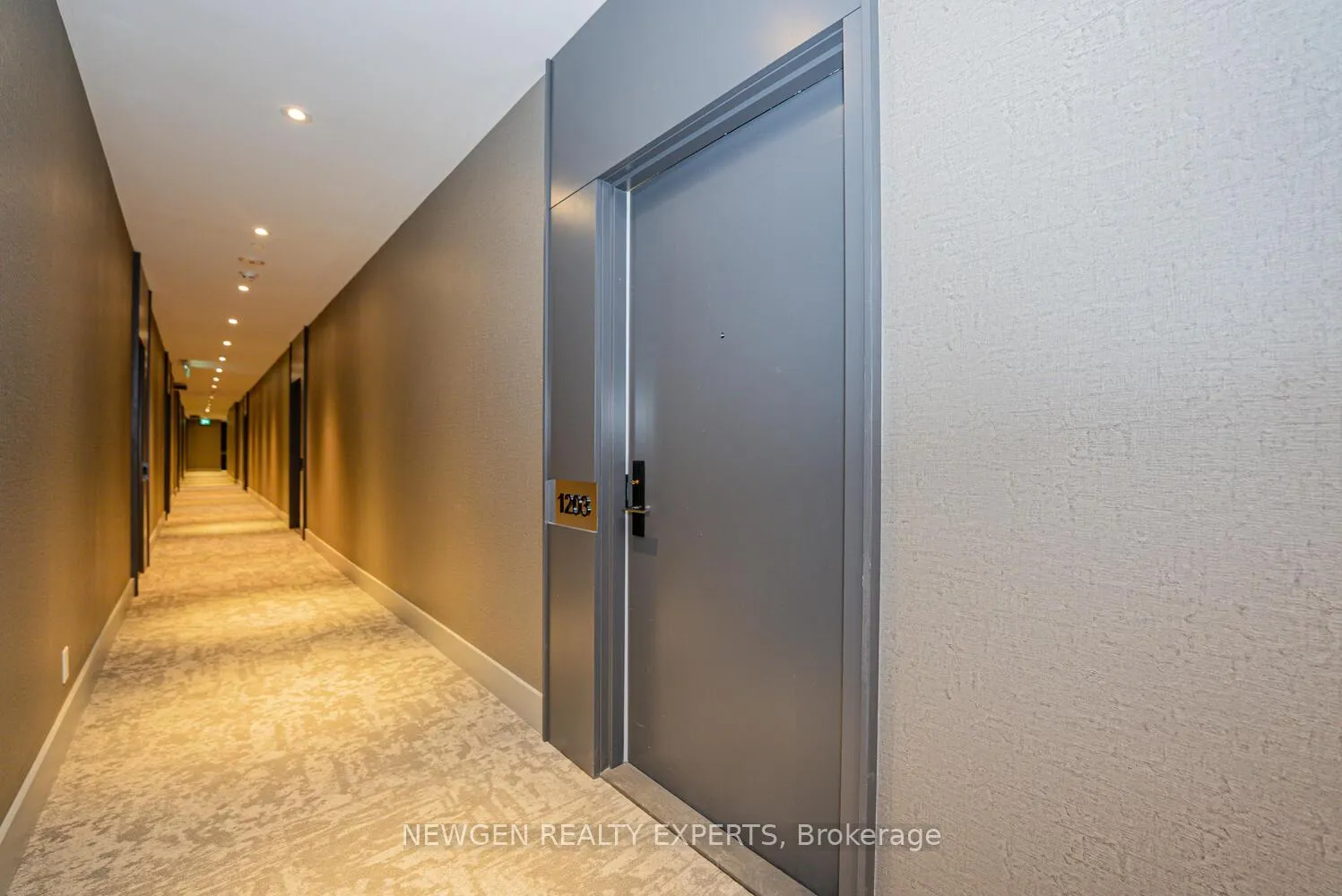 Photo 6 of Unit 1203, 285 Dufferin Street, Toronto, South Parkdale — HOMEH