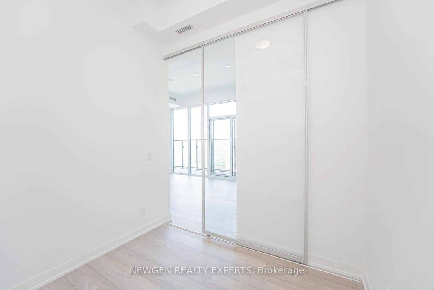Photo 16 of Unit 1203, 285 Dufferin Street, Toronto, South Parkdale — HOMEH
