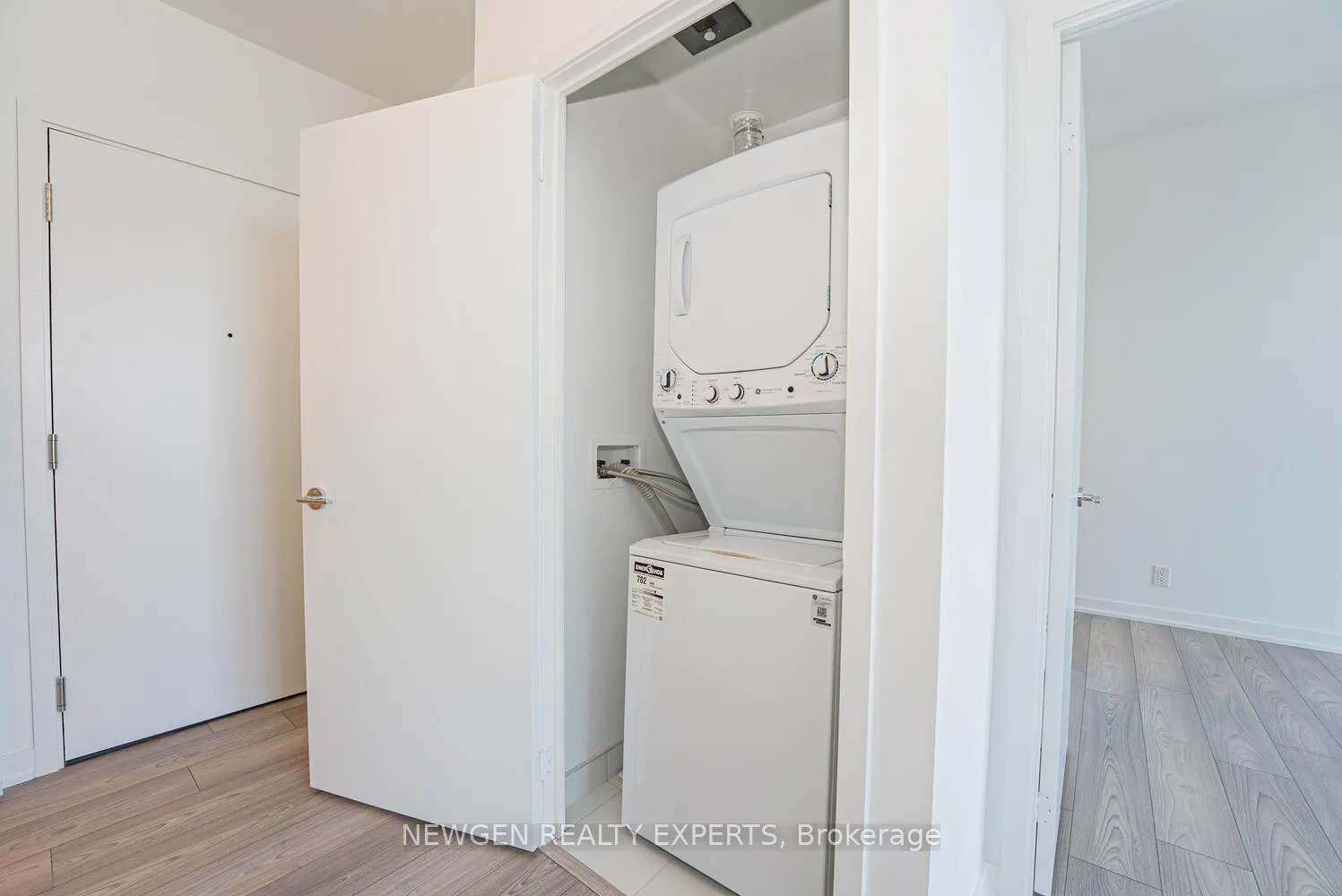 Photo 24 of Unit 1203, 285 Dufferin Street, Toronto, South Parkdale — HOMEH
