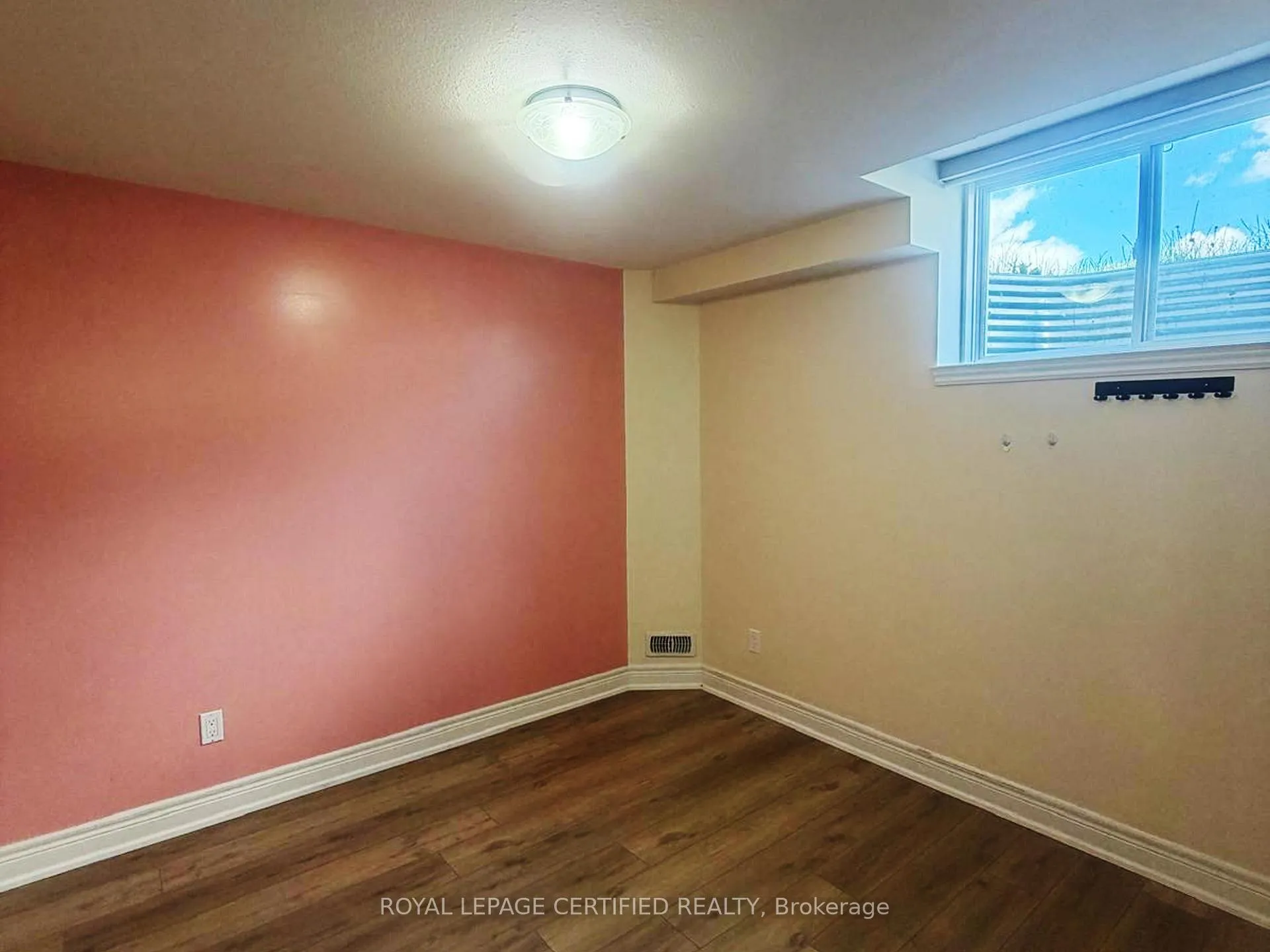Photo 11 of Unit BSMT, 14 Overholt Drive, Thorold, Hurricane/Merrittville — HOMEH