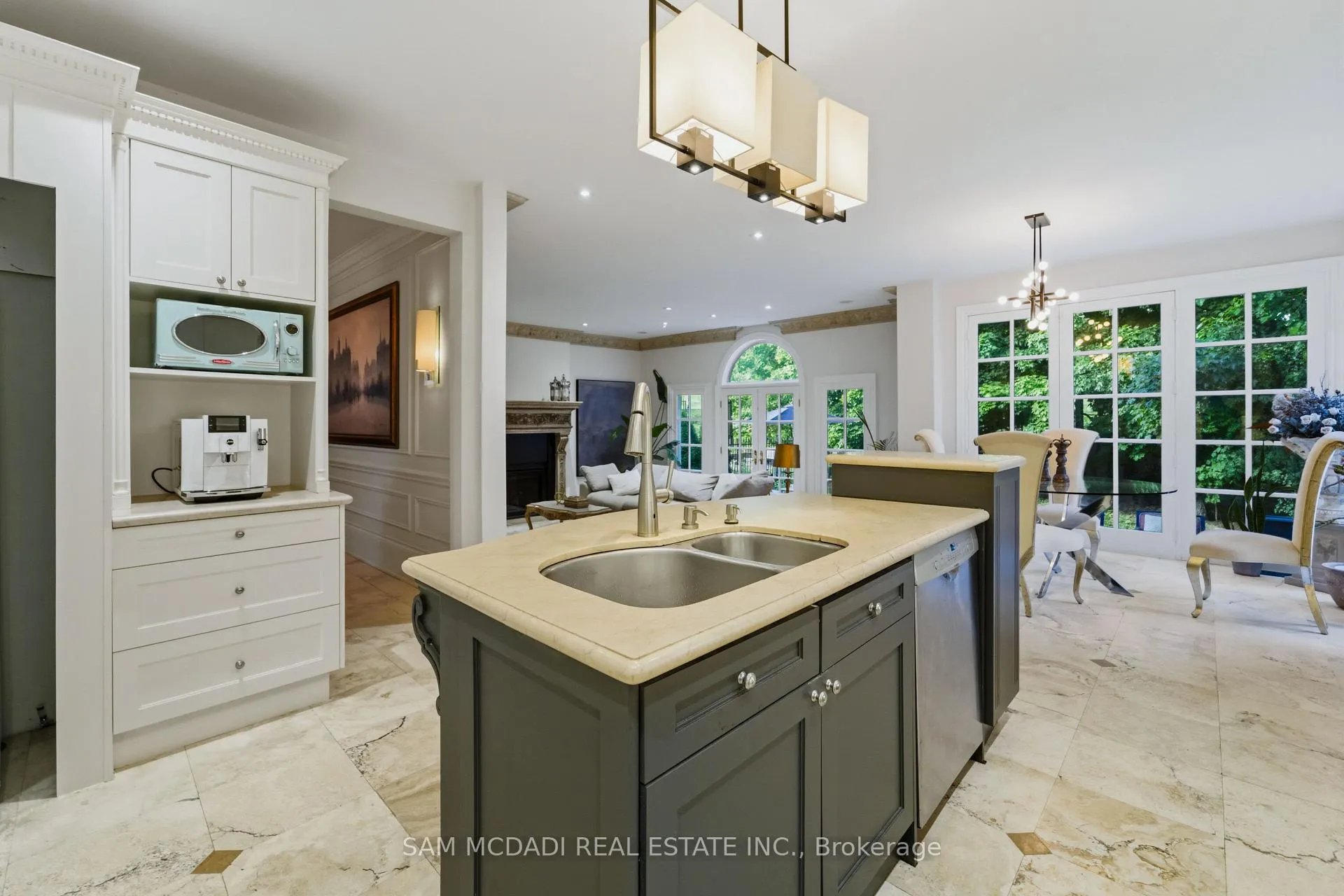 Photo 12 of 5481 Middleport Crescent, Mississauga, Hurontario — HOMEH