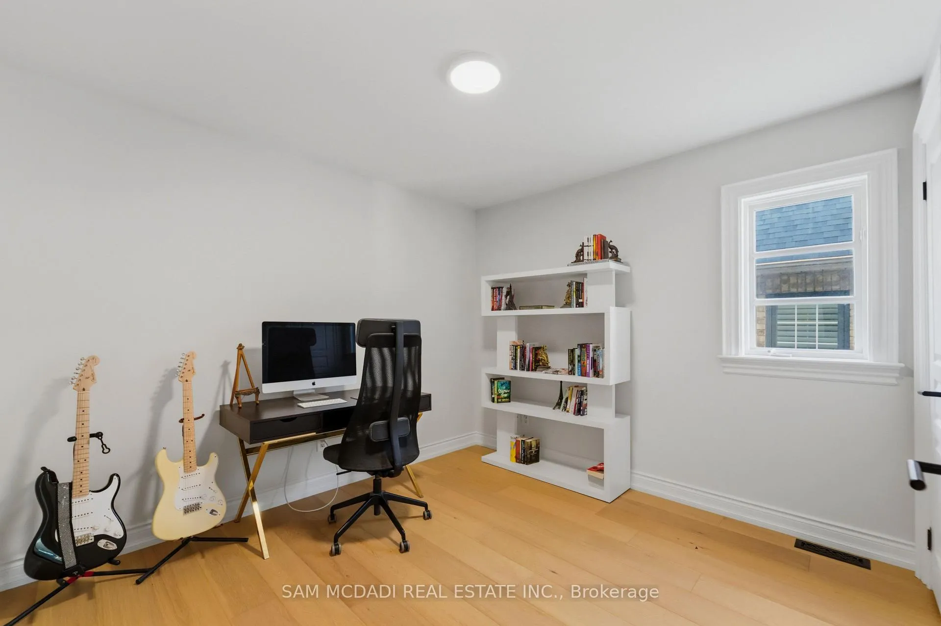 Photo 22 of 5481 Middleport Crescent, Mississauga, Hurontario — HOMEH