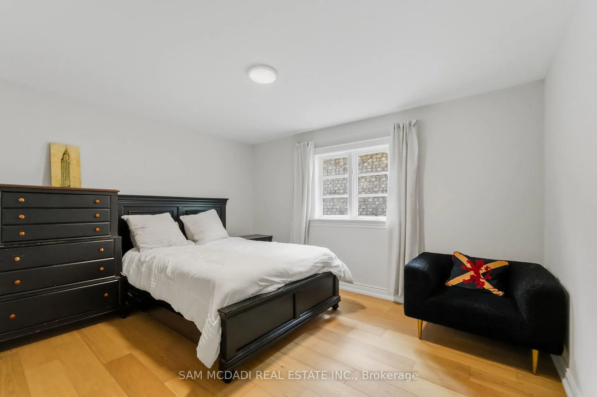 Photo 24 of 5481 Middleport Crescent, Mississauga, Hurontario — HOMEH