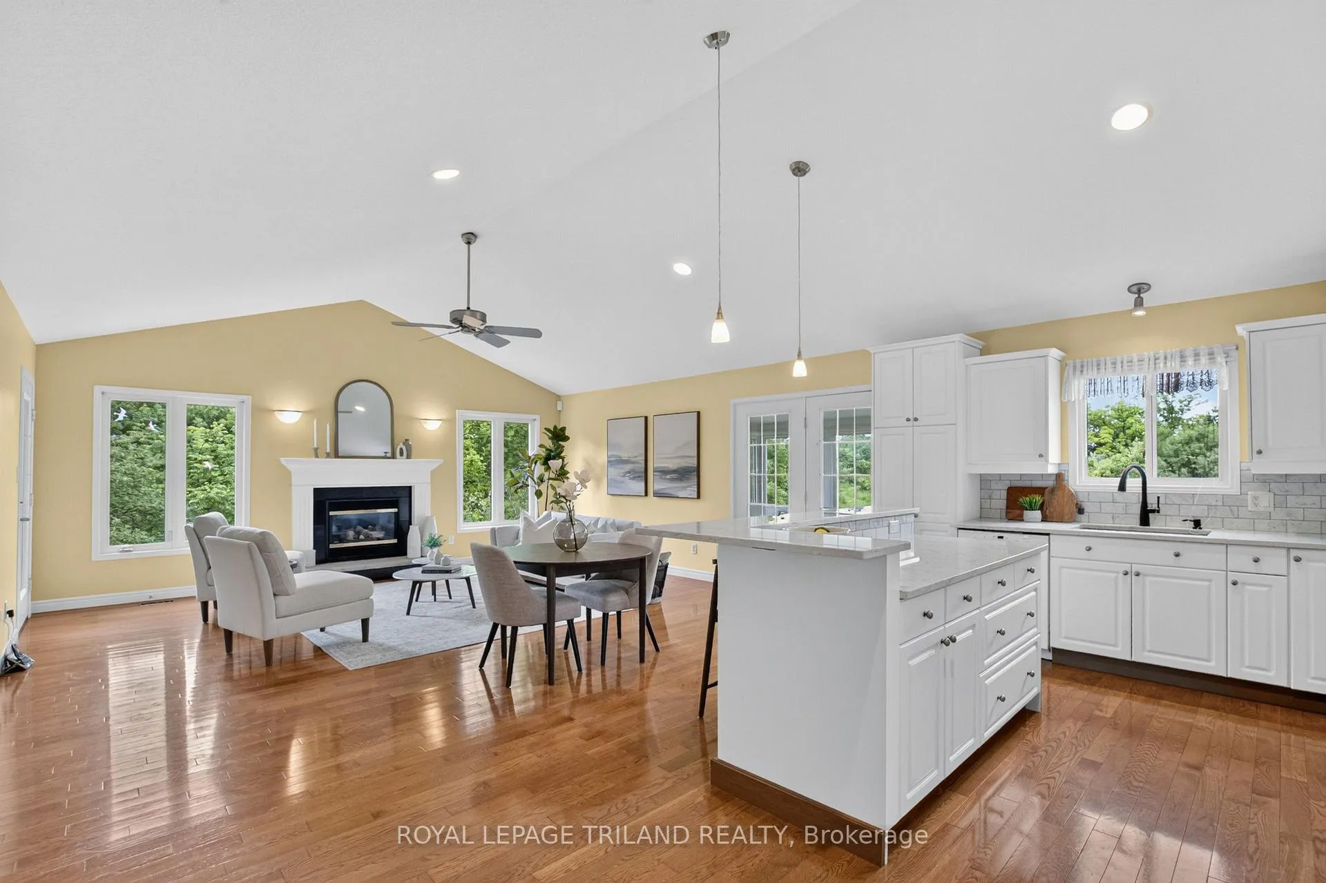 Photo 11 of Unit 14, 87 Donker Drive, St. Thomas — HOMEH