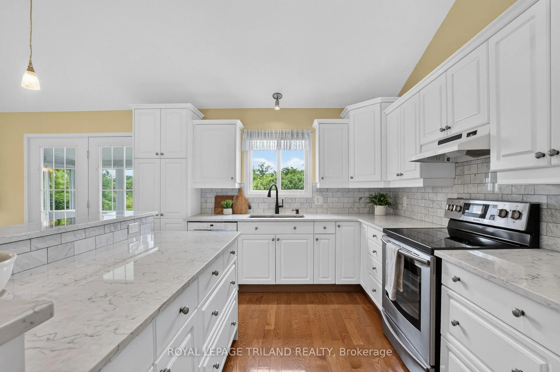 Photo 14 of Unit 14, 87 Donker Drive, St. Thomas — HOMEH
