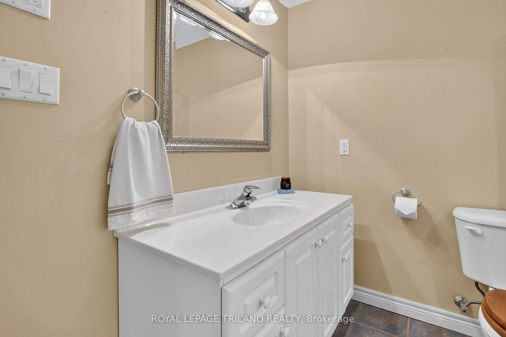 Photo 40 of Unit 14, 87 Donker Drive, St. Thomas — HOMEH