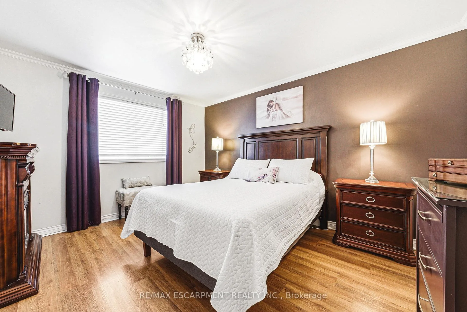 Photo 15 of 2231 Sandringham Drive, Burlington, Mountainside — HOMEH