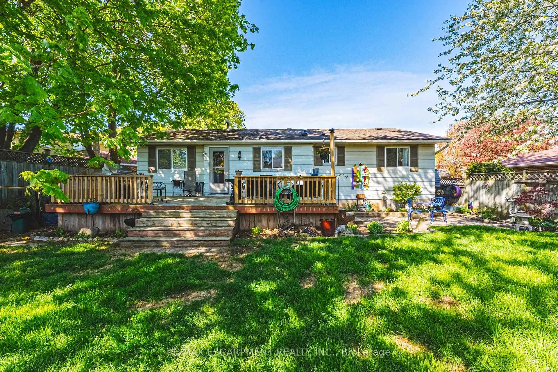 Photo 28 of 2231 Sandringham Drive, Burlington, Mountainside — HOMEH