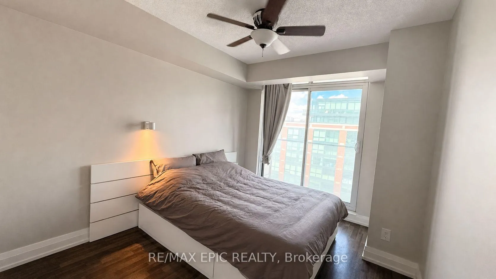 Photo 12 of Unit 906E, 555 Wilson Avenue, North York, Clanton Park — HOMEH