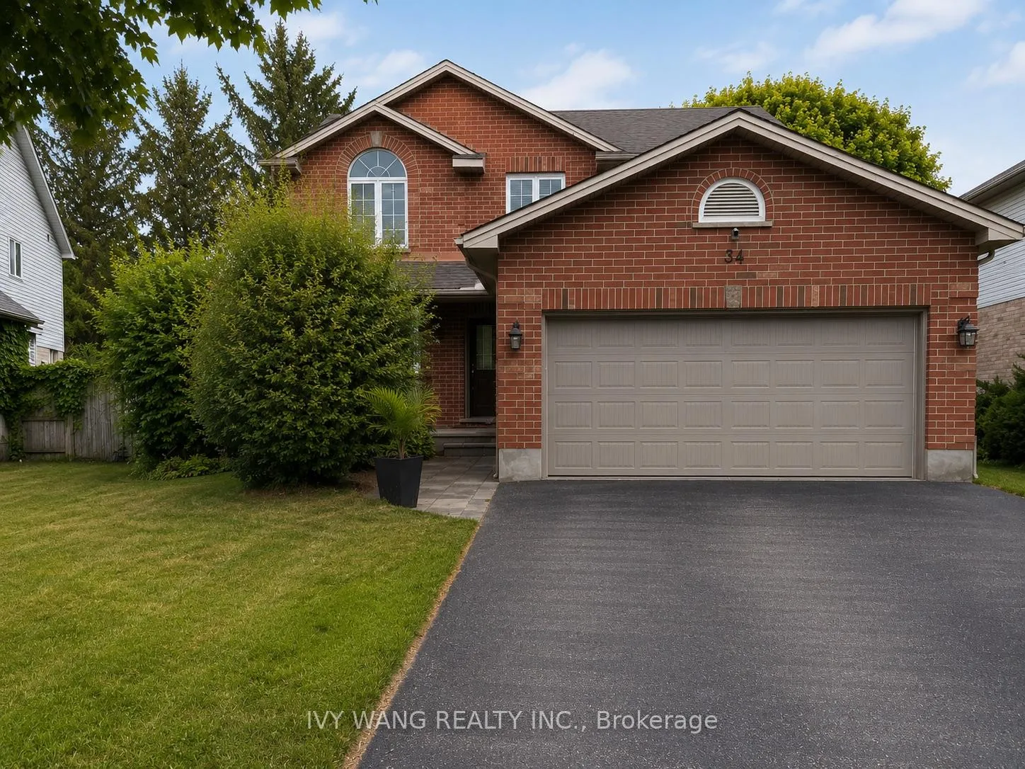 Photo 1 of 34 Richmeadow Crescent, London, North M — HOMEH
