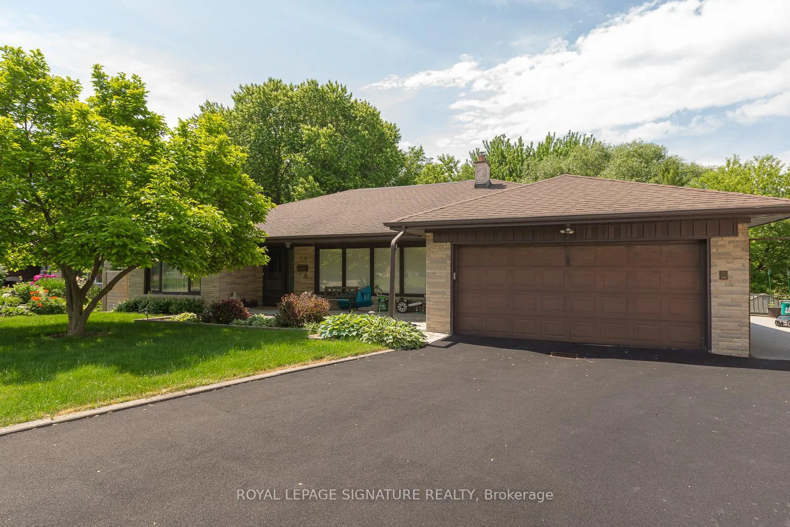 Photo 1 of 14 Canerouth Drive, Etobicoke, Eringate-Centennial-West Deane — HOMEH