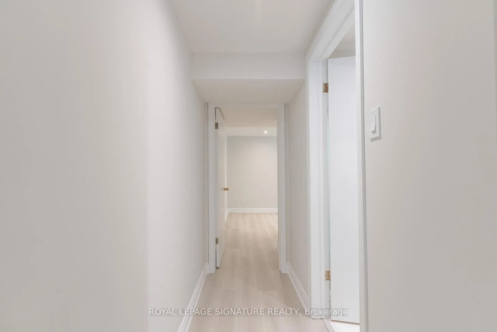 Photo 19 of 14 Canerouth Drive, Etobicoke, Eringate-Centennial-West Deane — HOMEH