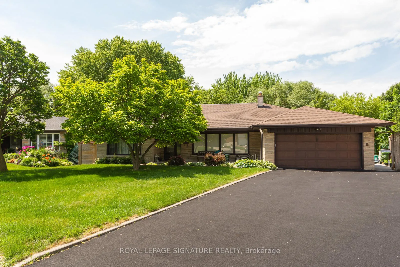 Photo 32 of 14 Canerouth Drive, Etobicoke, Eringate-Centennial-West Deane — HOMEH