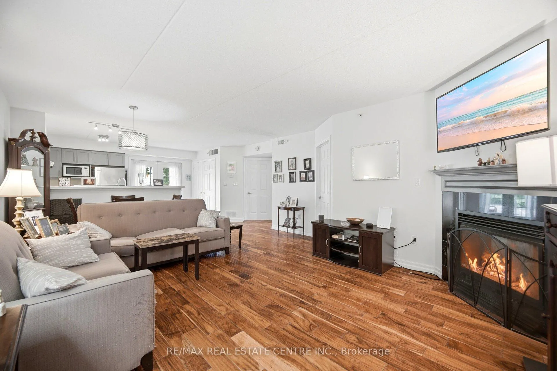 Photo 7 of Unit 101, 1350 Main Street E, Milton, Dempsey — HOMEH