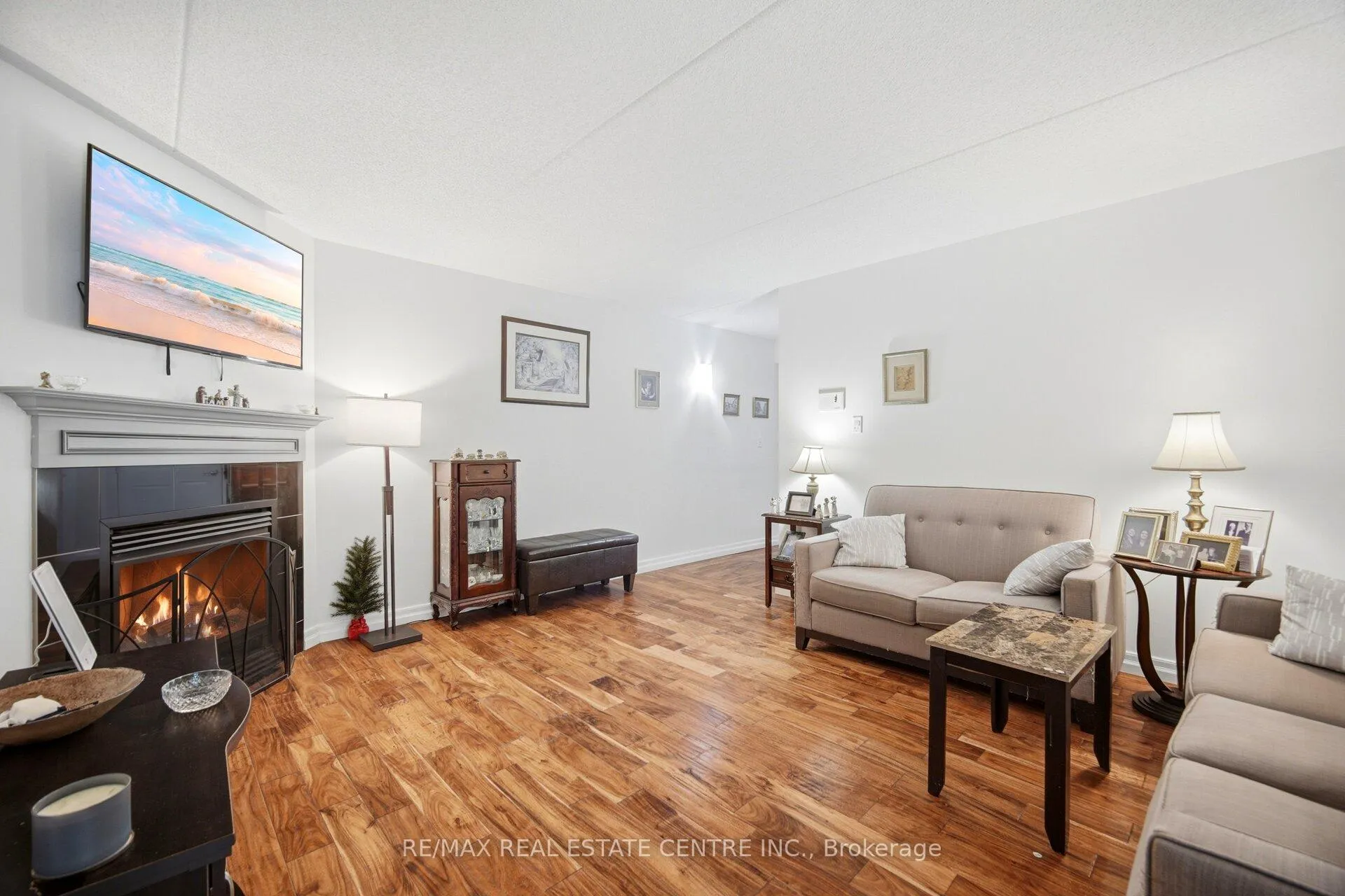 Photo 8 of Unit 101, 1350 Main Street E, Milton, Dempsey — HOMEH