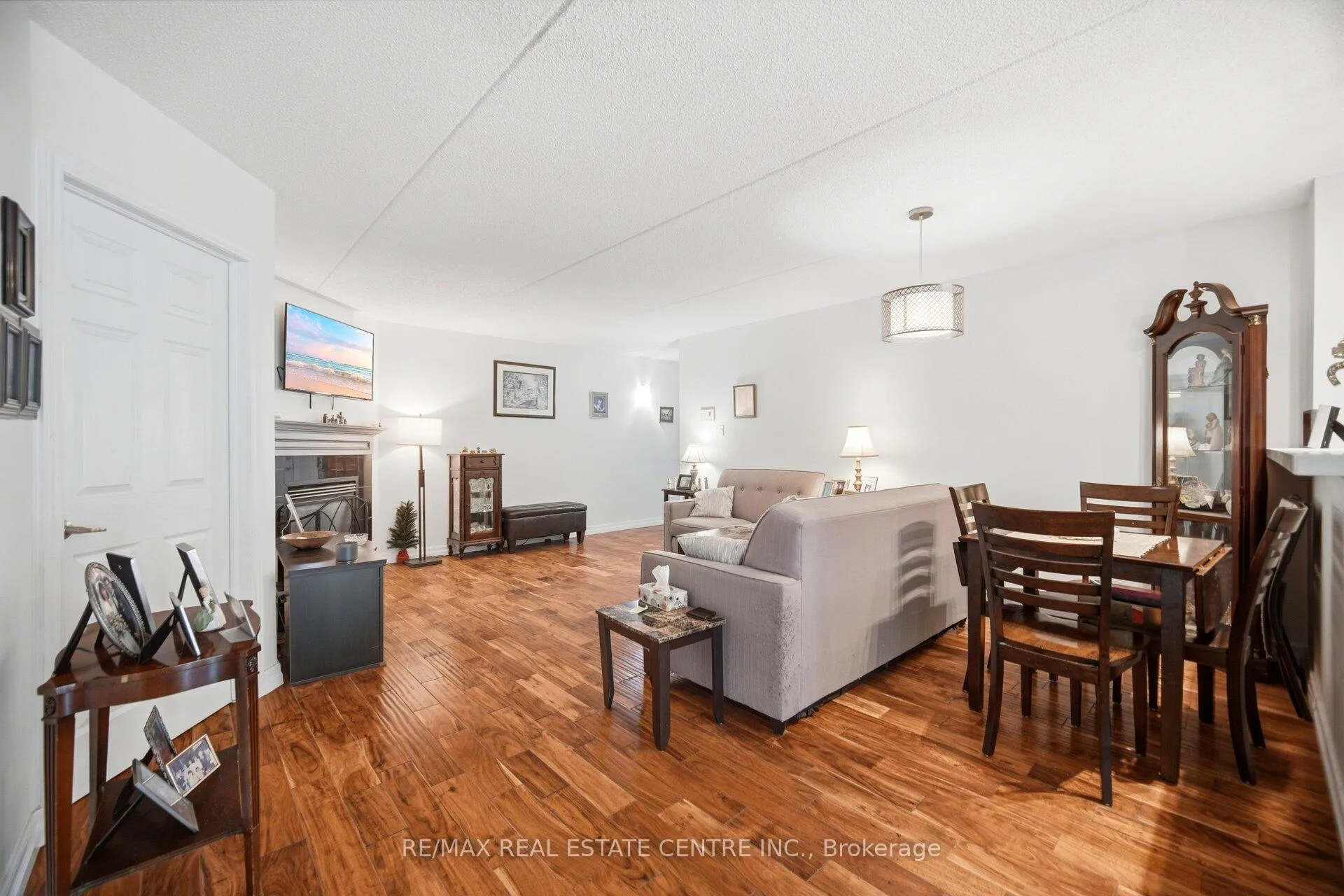 Photo 11 of Unit 101, 1350 Main Street E, Milton, Dempsey — HOMEH