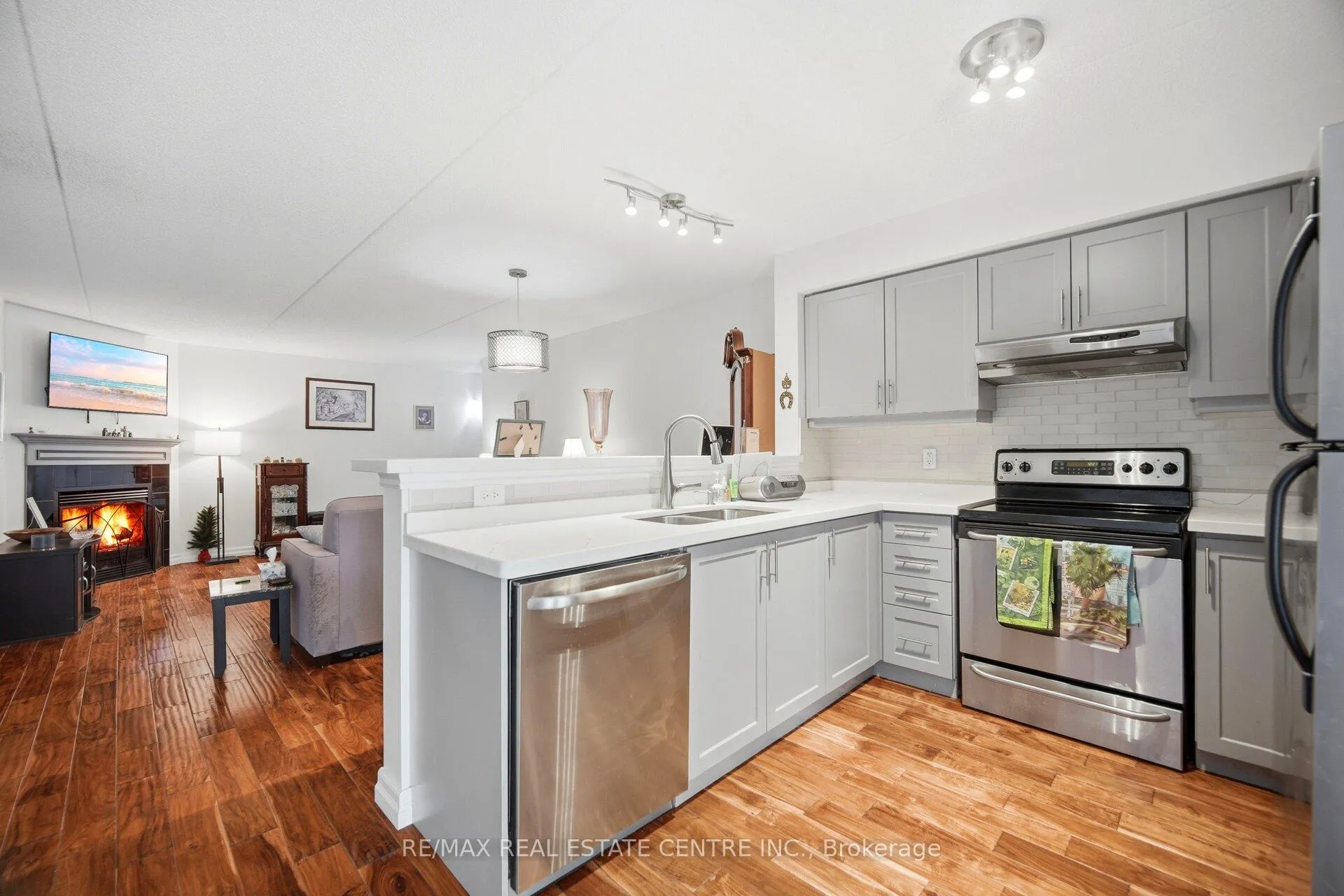 Photo 14 of Unit 101, 1350 Main Street E, Milton, Dempsey — HOMEH