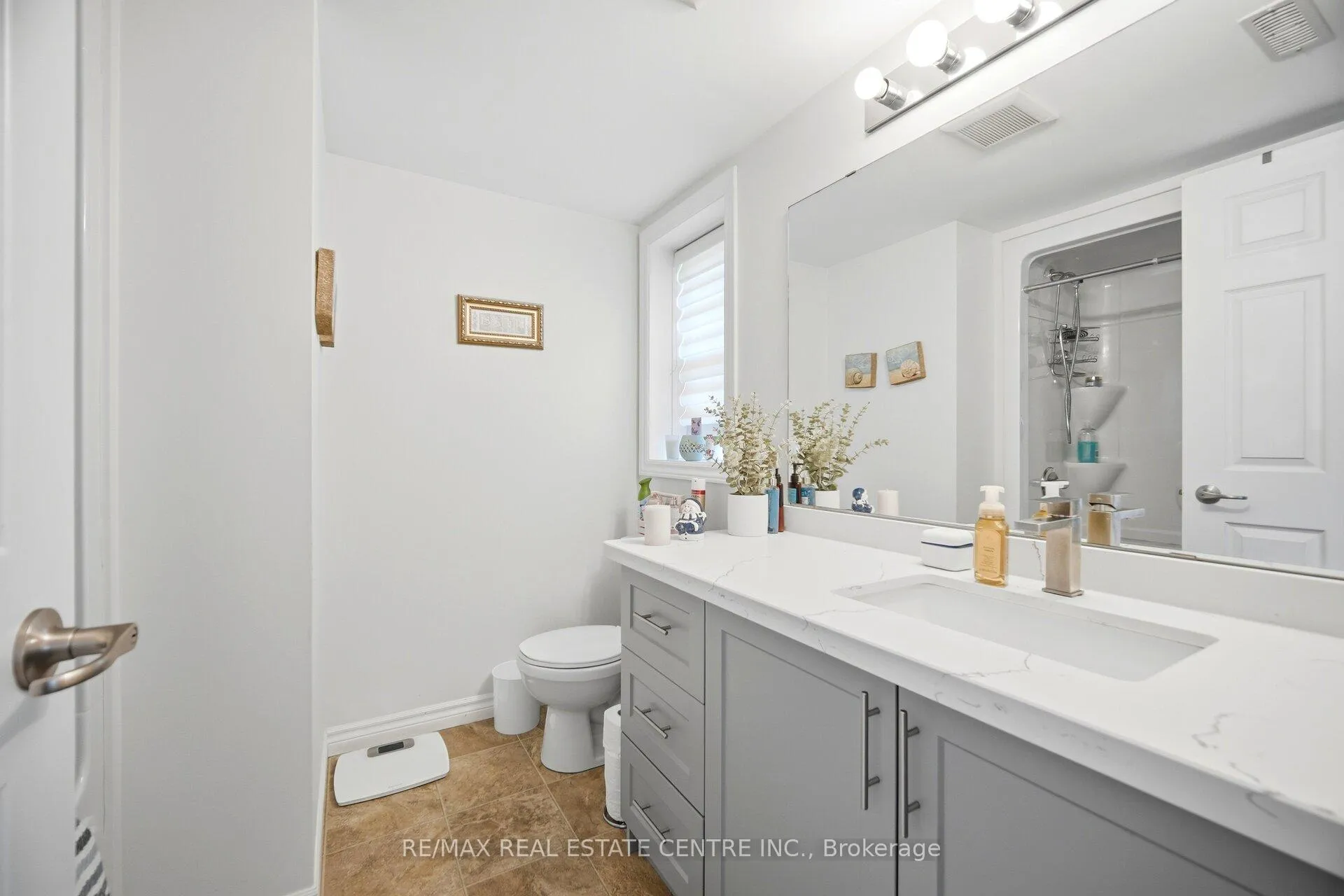 Photo 21 of Unit 101, 1350 Main Street E, Milton, Dempsey — HOMEH