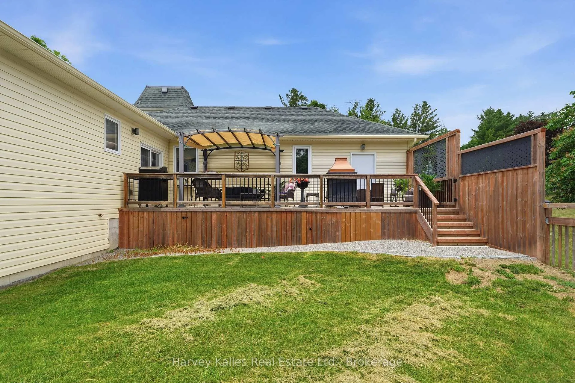 Photo 36 of 3 Cardinal Court, Quinte West, Sidney Ward — HOMEH
