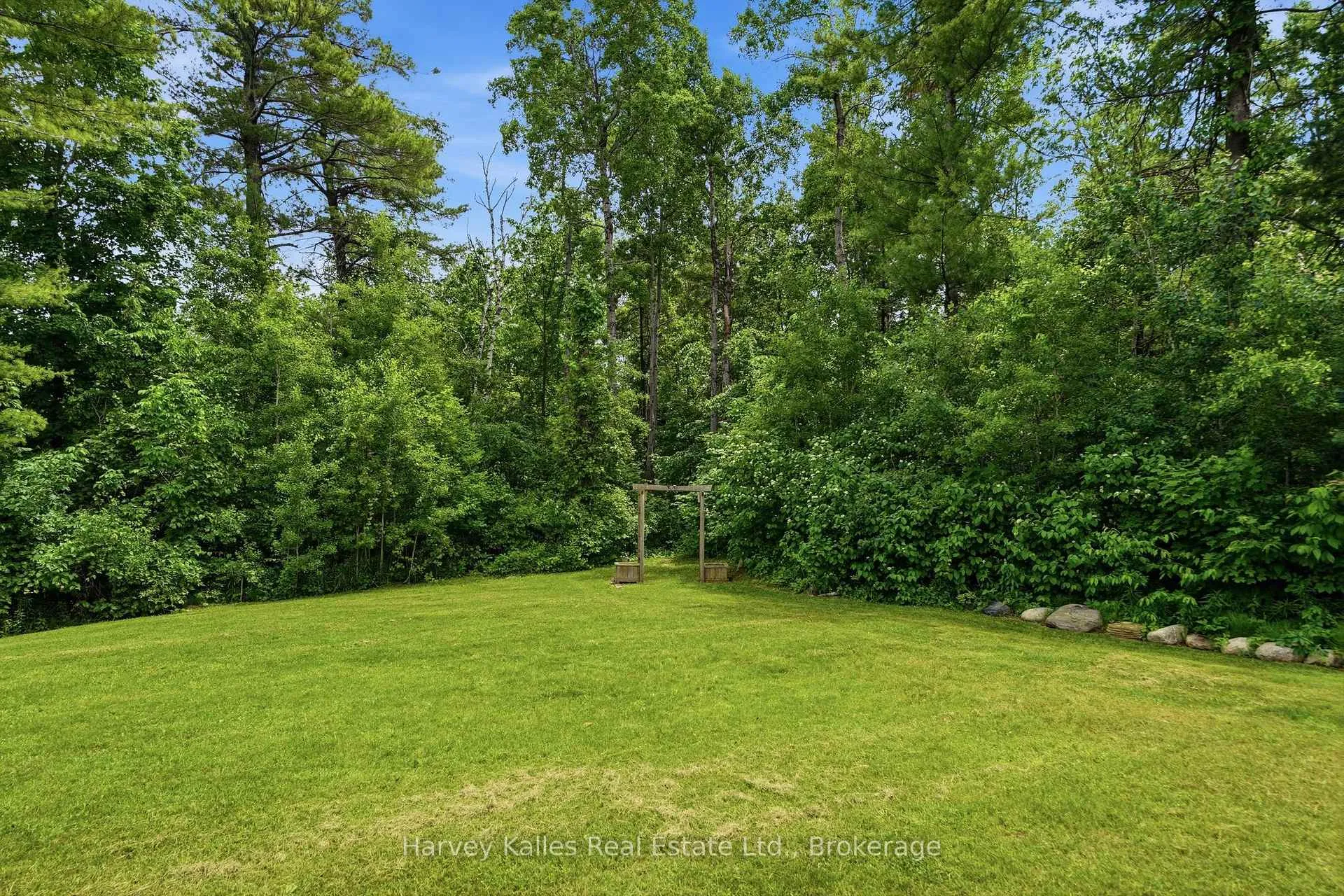 Photo 42 of 3 Cardinal Court, Quinte West, Sidney Ward — HOMEH
