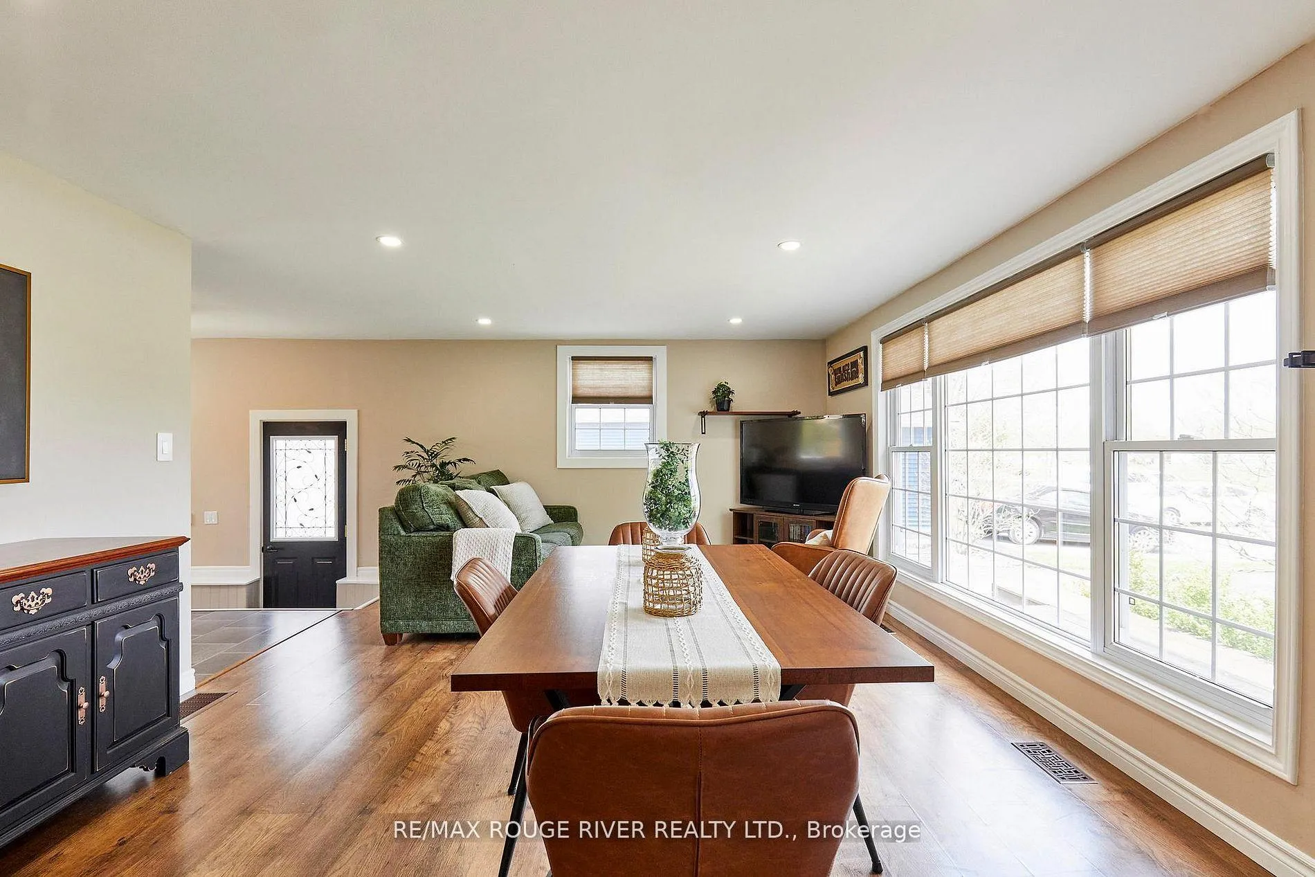 Photo 6 of 80 Davidge Drive, Scugog, Rural Scugog — HOMEH