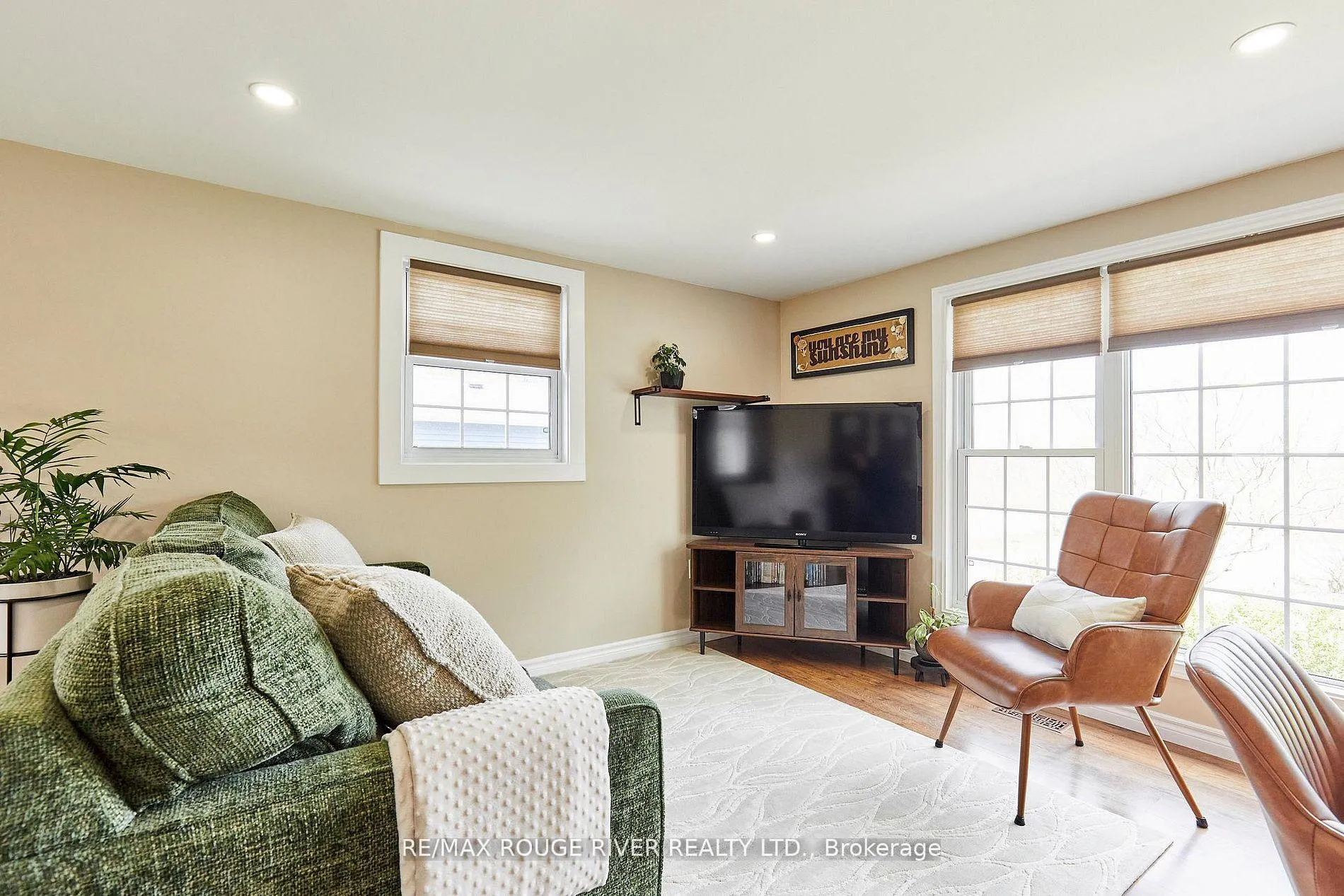 Photo 9 of 80 Davidge Drive, Scugog, Rural Scugog — HOMEH