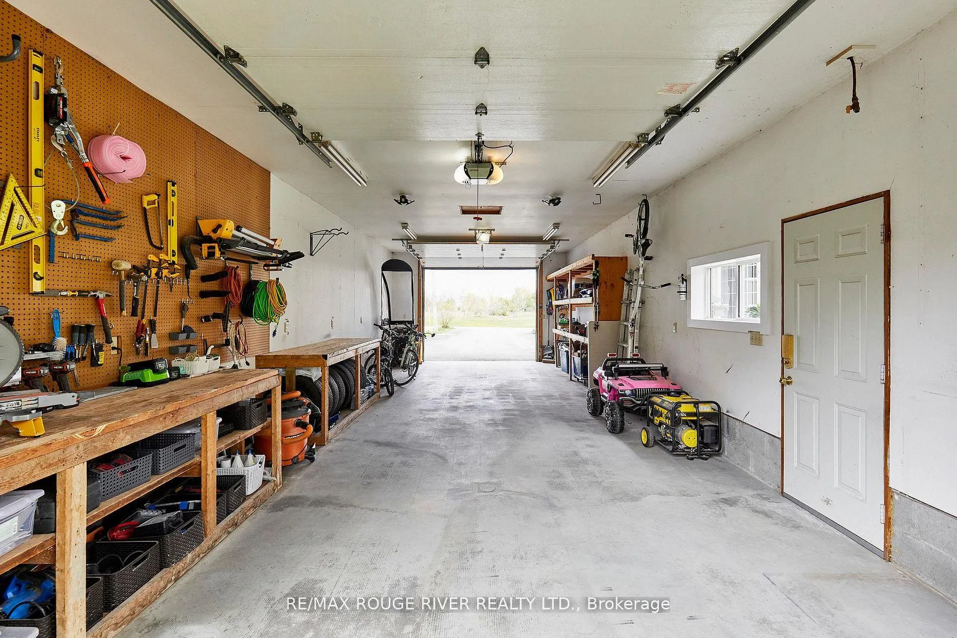 Photo 35 of 80 Davidge Drive, Scugog, Rural Scugog — HOMEH