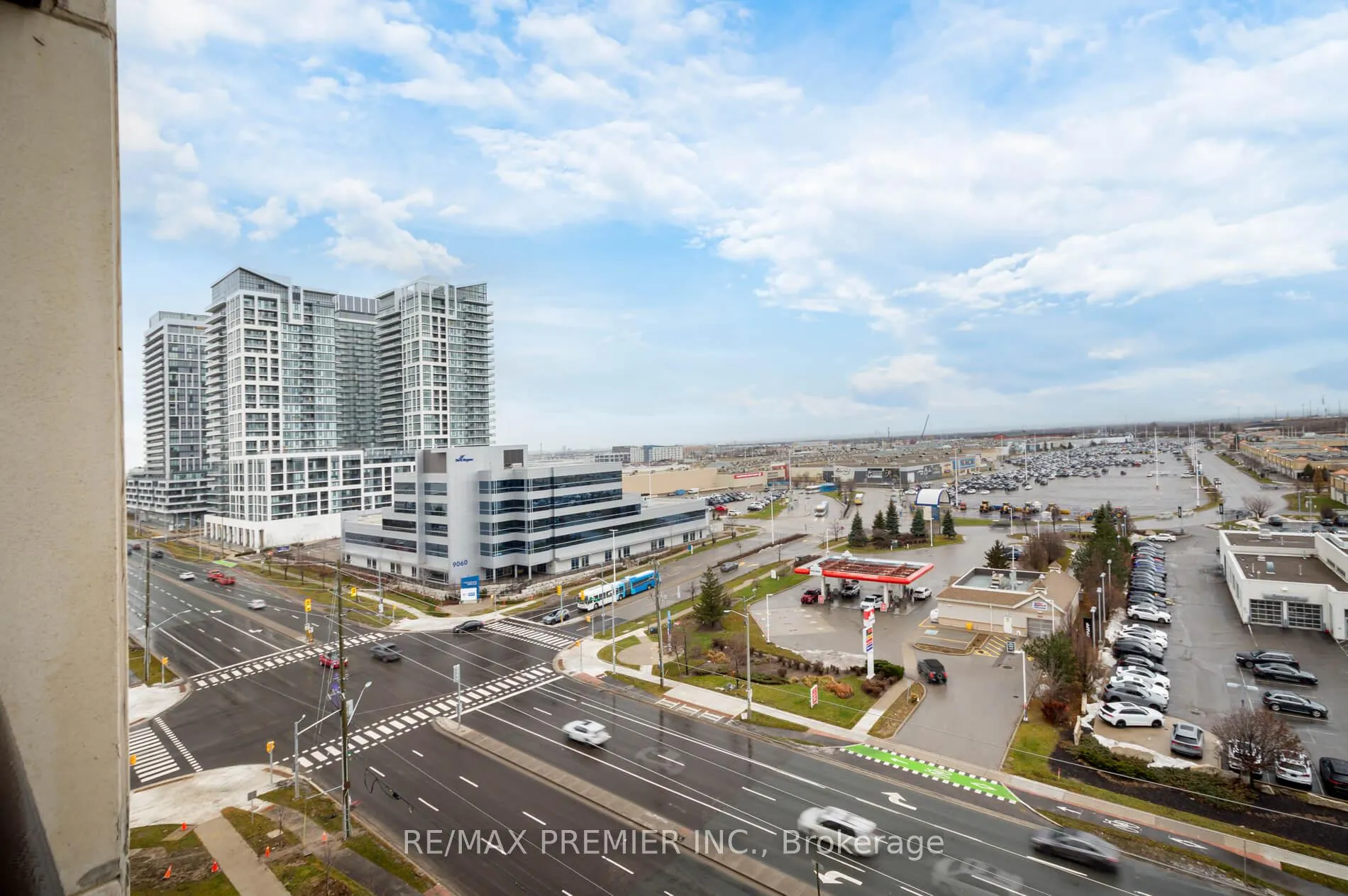 Photo 30 of Unit 909, 9085 Jane Street, Vaughan, Concord — HOMEH