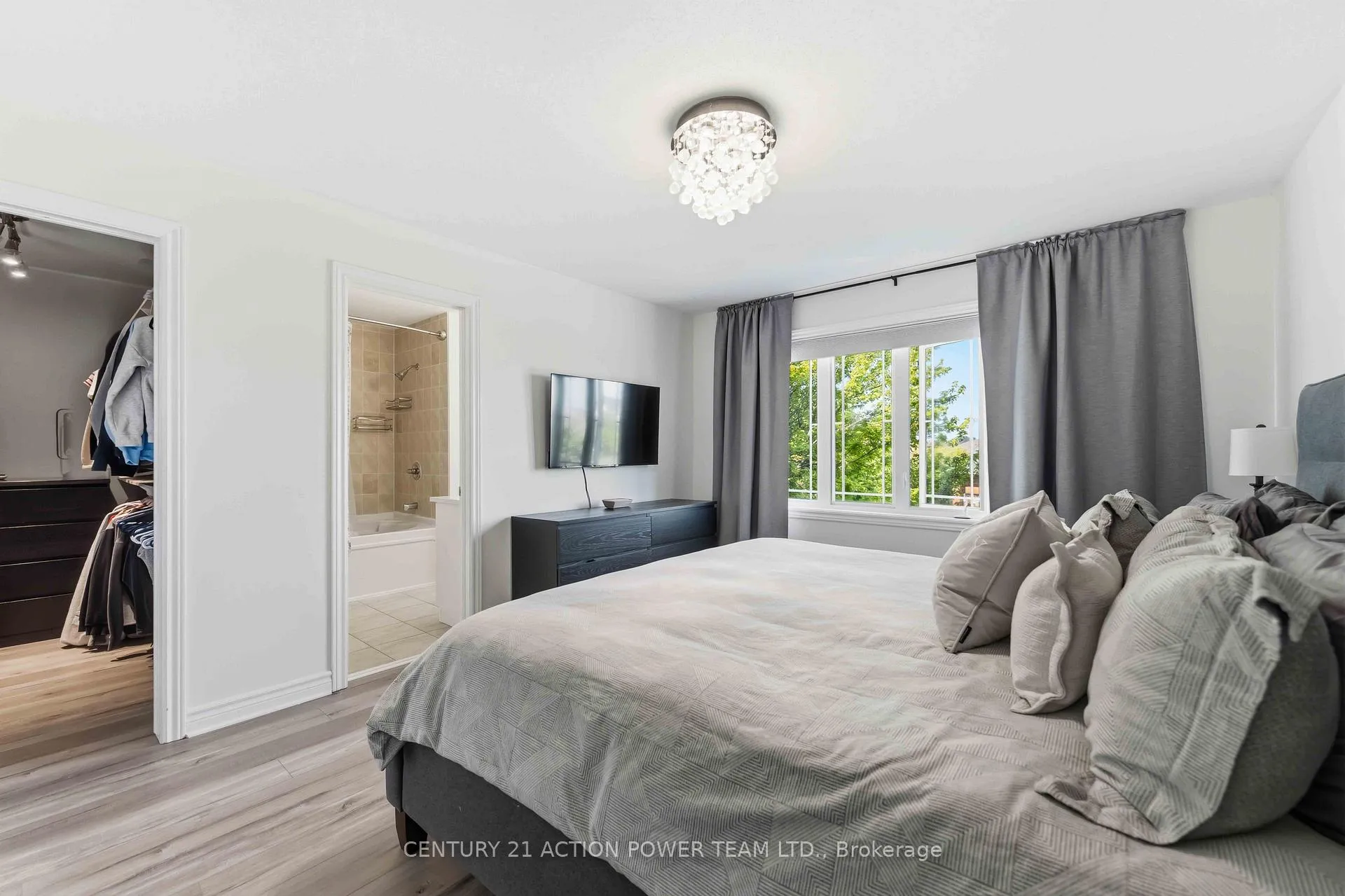 Photo 23 of 305 Sarabella Street, Ottawa, Avalon East — HOMEH