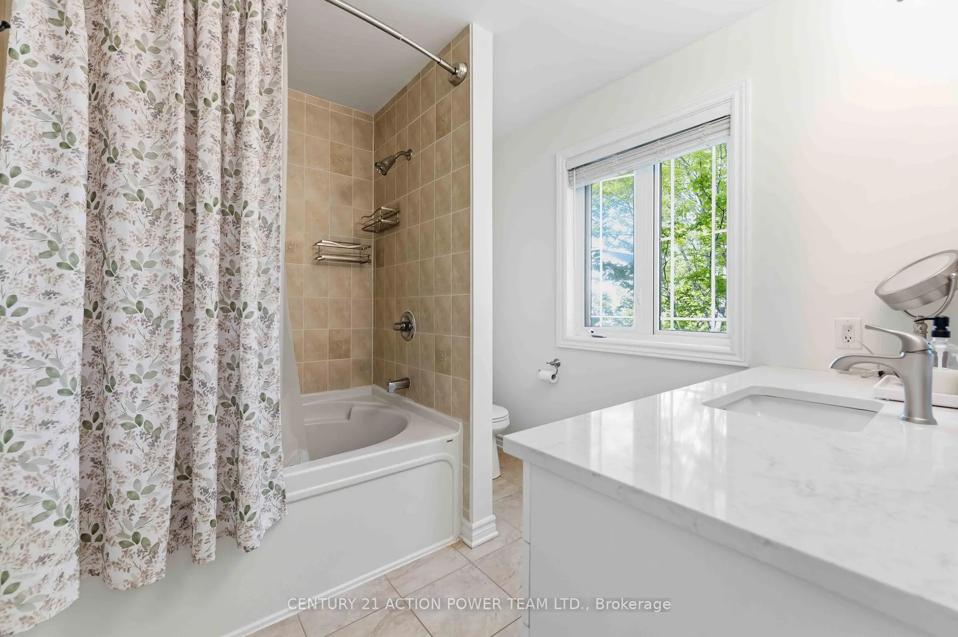 Photo 28 of 305 Sarabella Street, Ottawa, Avalon East — HOMEH