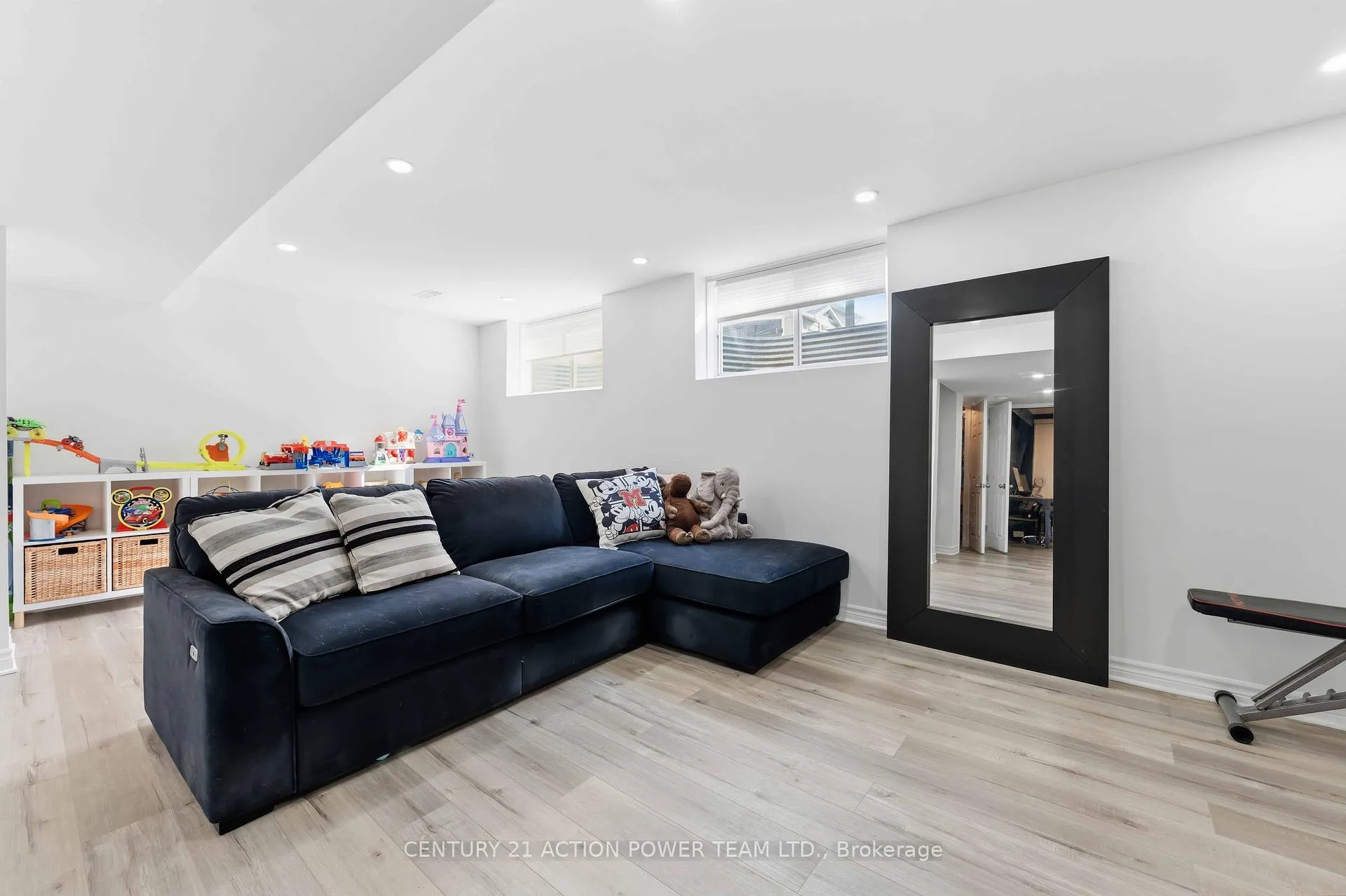 Photo 38 of 305 Sarabella Street, Ottawa, Avalon East — HOMEH