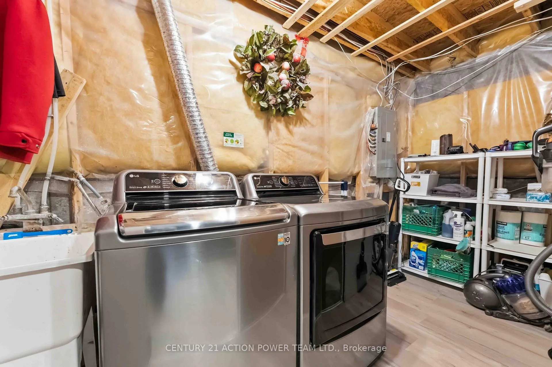 Photo 43 of 305 Sarabella Street, Ottawa, Avalon East — HOMEH