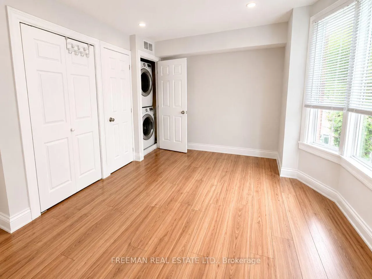 Photo 15 of Unit Upper, 342 Howland Avenue, Toronto, The Annex — HOMEH