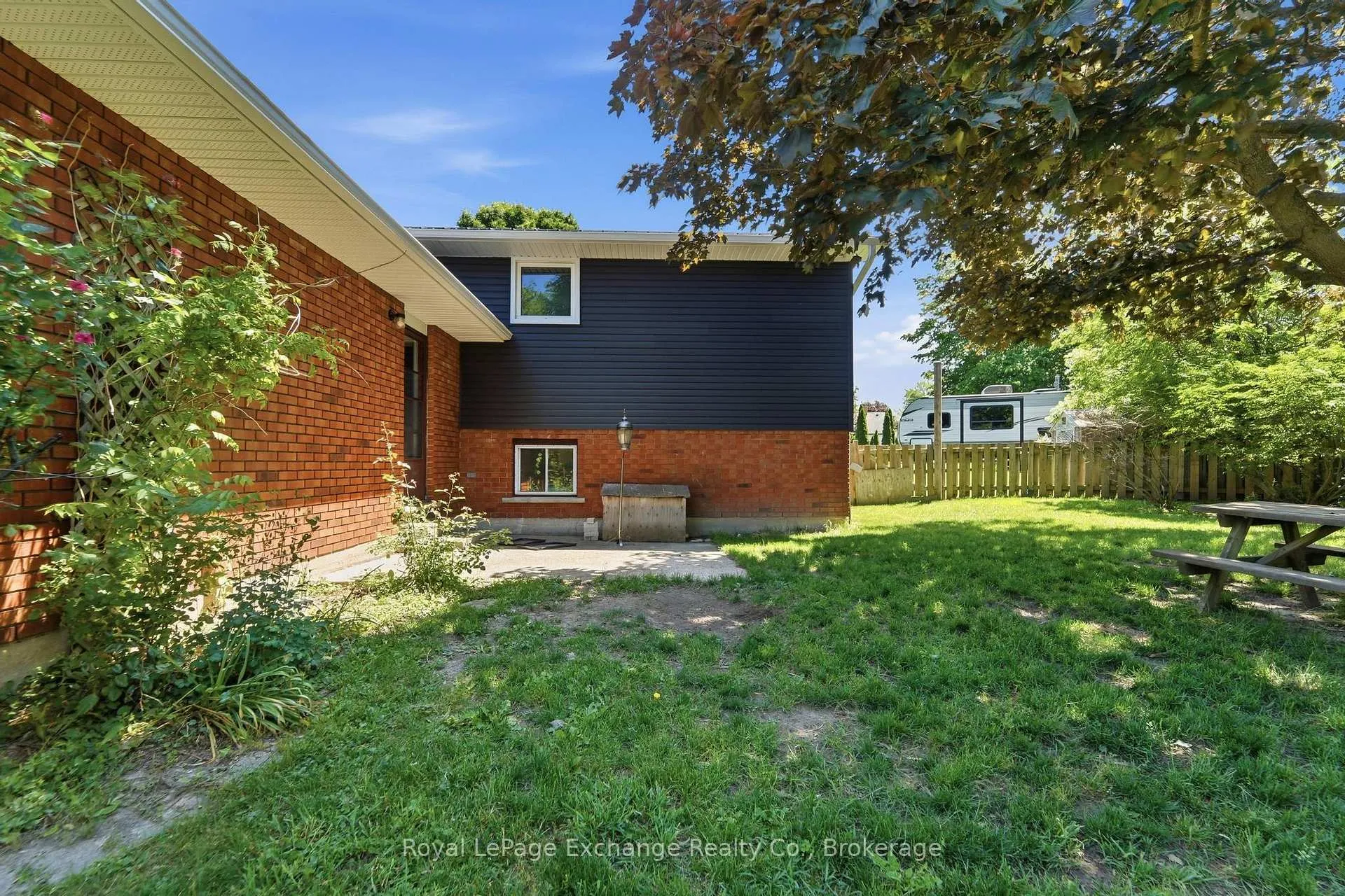 Photo 36 of 500 Walkers Circle, Kincardine — HOMEH