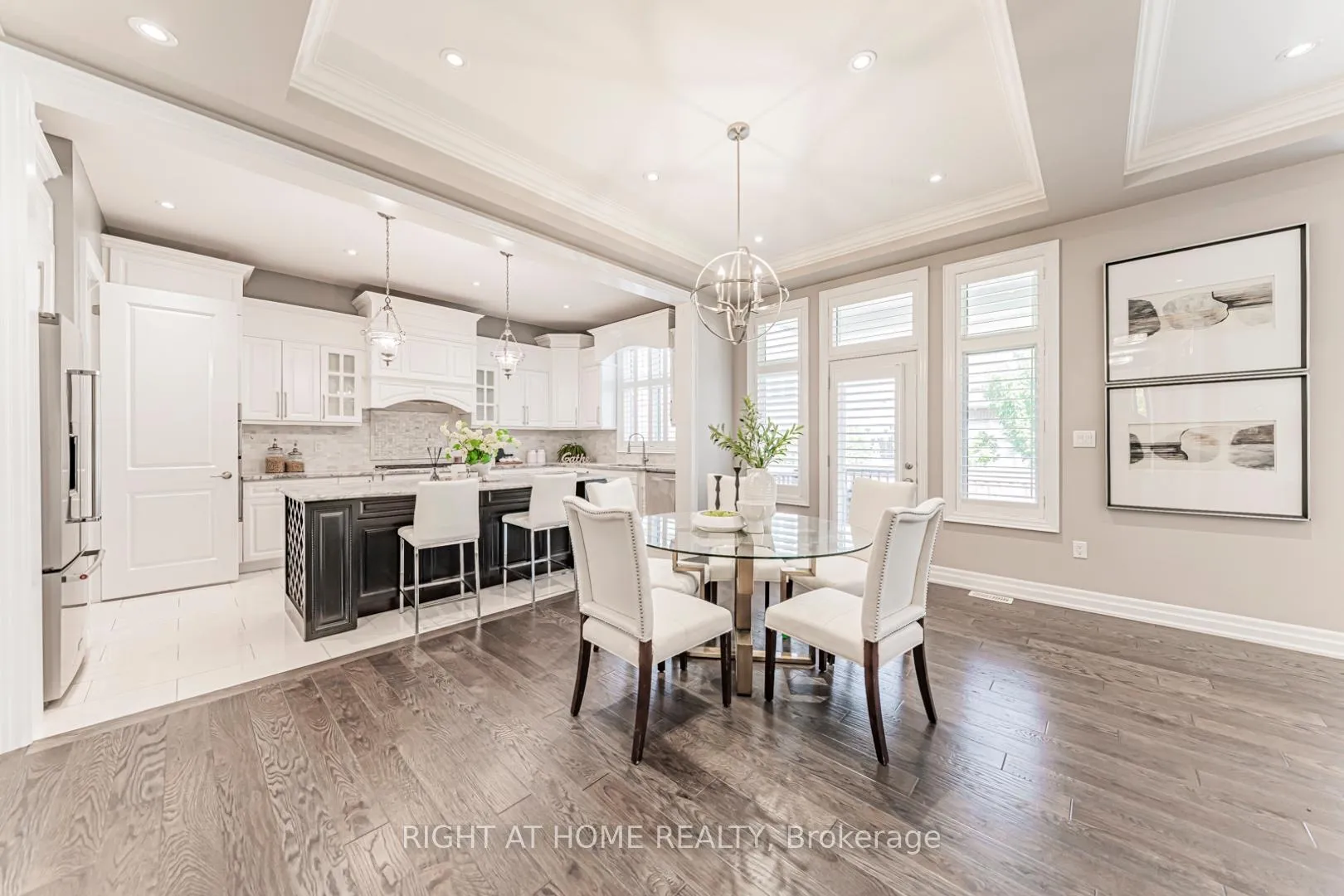 Photo 2 of 222 Mcwilliams Crescent, Oakville, Glenorchy — HOMEH