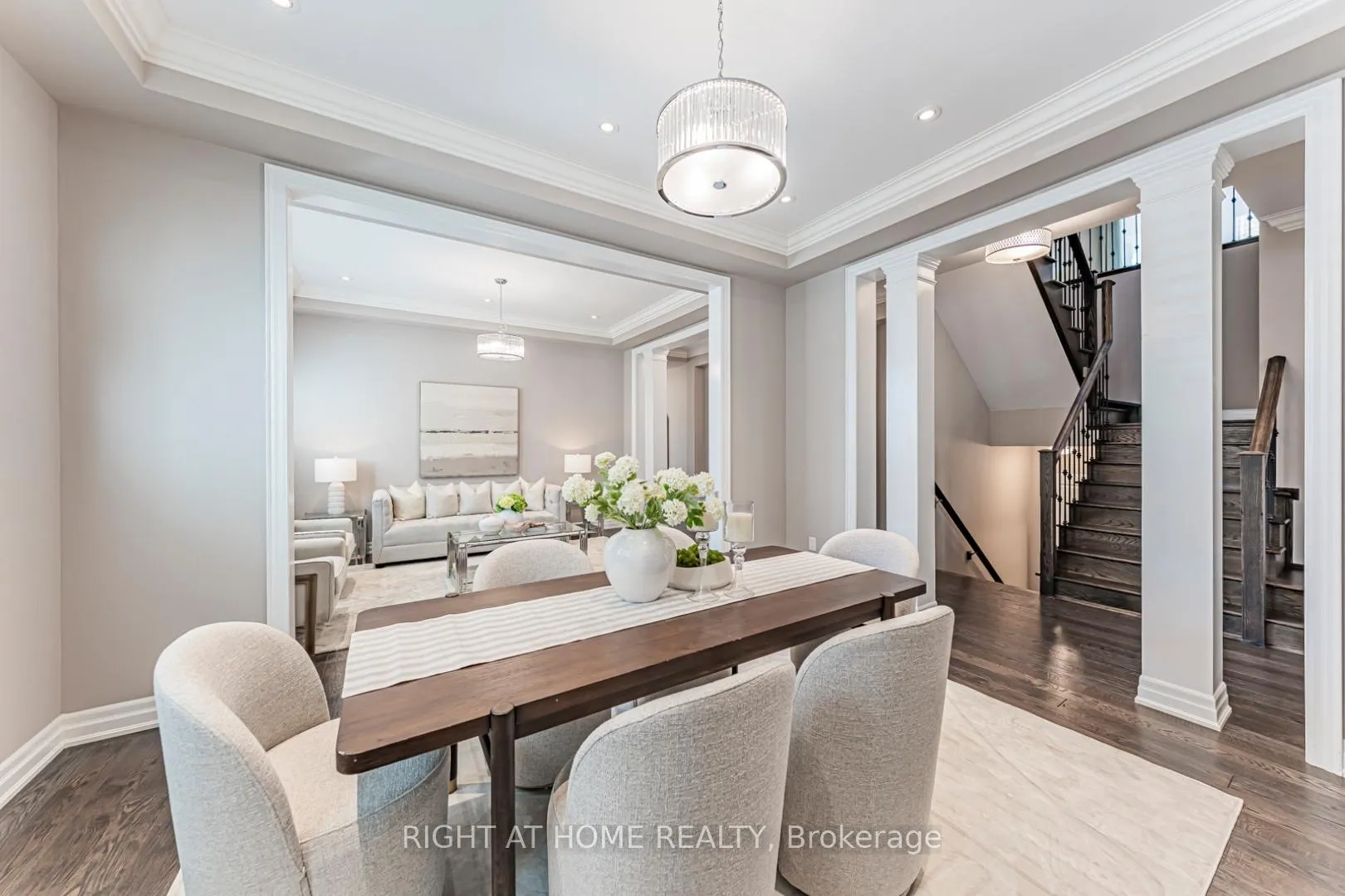 Photo 10 of 222 Mcwilliams Crescent, Oakville, Glenorchy — HOMEH