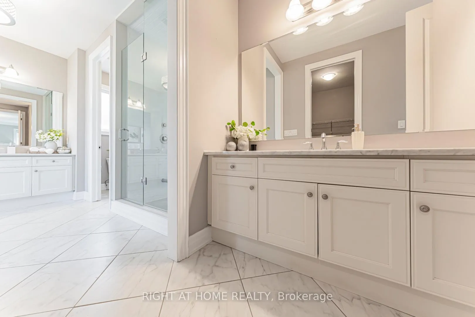 Photo 30 of 222 Mcwilliams Crescent, Oakville, Glenorchy — HOMEH