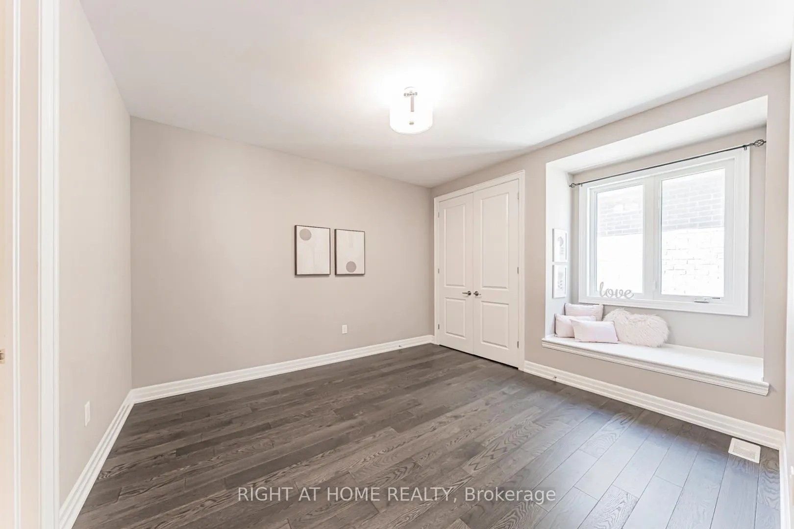 Photo 34 of 222 Mcwilliams Crescent, Oakville, Glenorchy — HOMEH