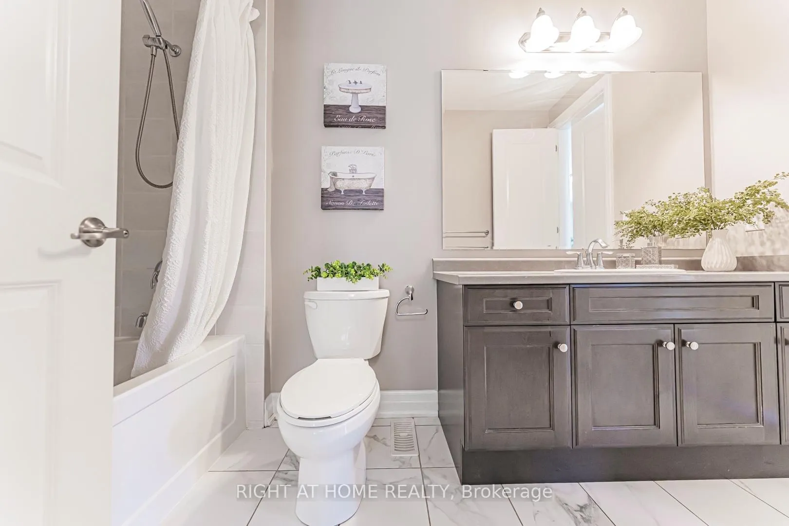 Photo 35 of 222 Mcwilliams Crescent, Oakville, Glenorchy — HOMEH