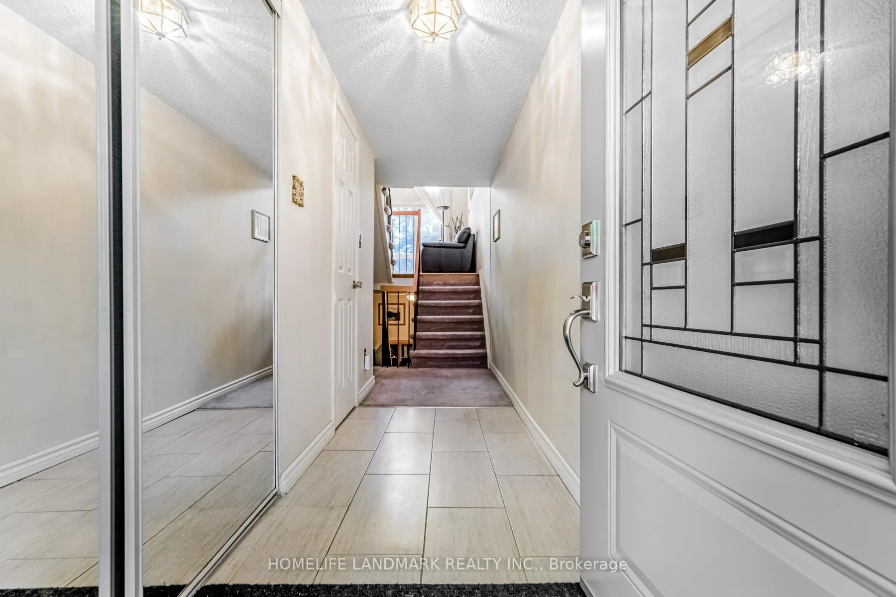 Photo 4 of Unit 57, 4165 Fieldgate Drive, Mississauga, Rathwood — HOMEH