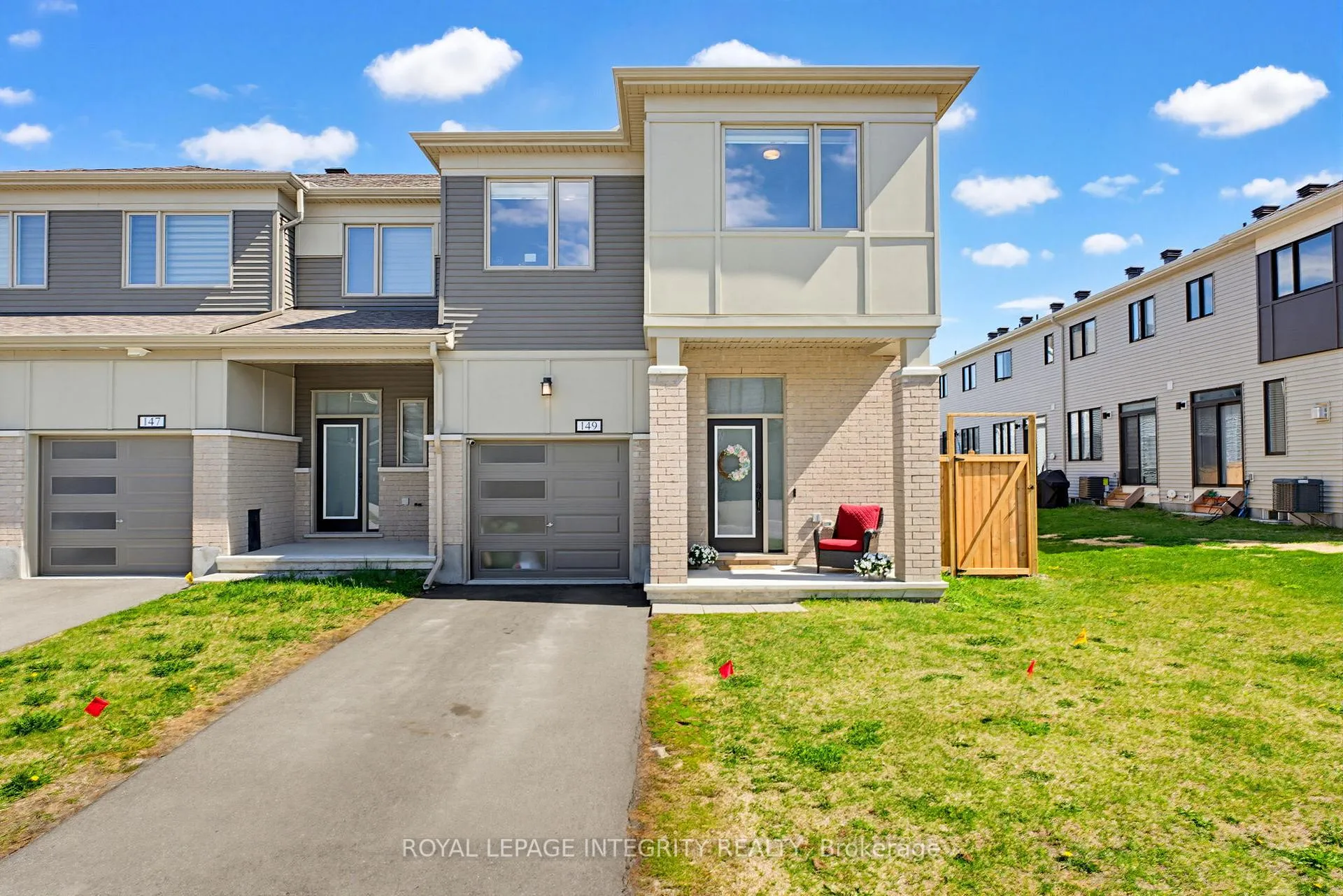 Photo 1 of 149 Yearling Circle, Ottawa, Goulbourn Twp From Franktown Rd/South To Rideau — HOMEH