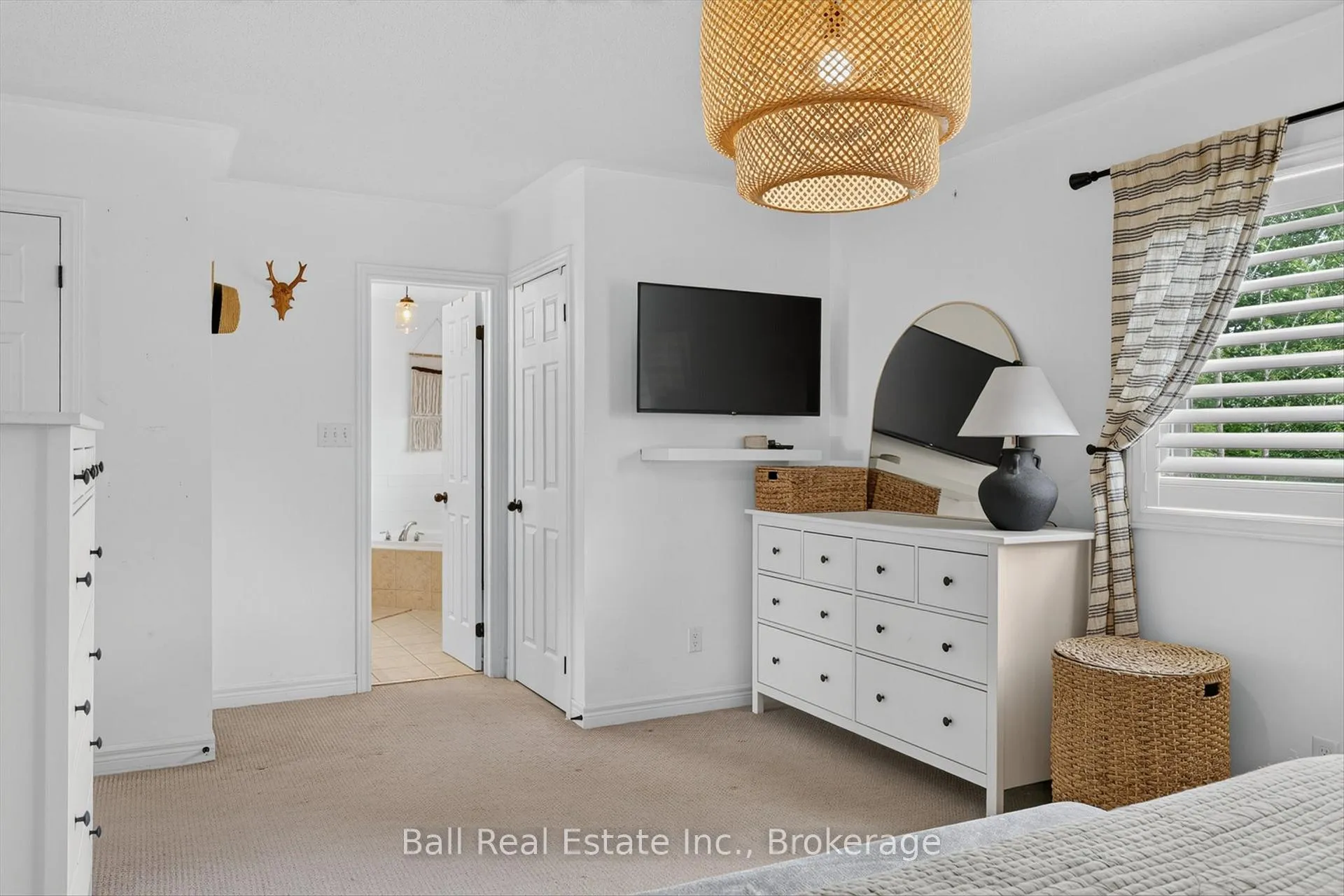 Photo 23 of 244 Lorne Court, Selwyn — HOMEH