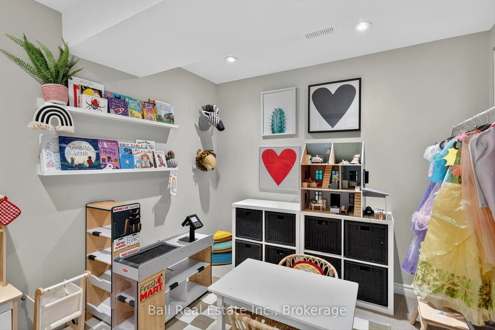 Photo 34 of 244 Lorne Court, Selwyn — HOMEH