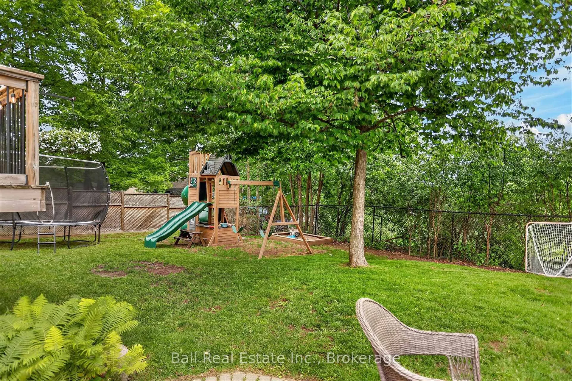 Photo 36 of 244 Lorne Court, Selwyn — HOMEH