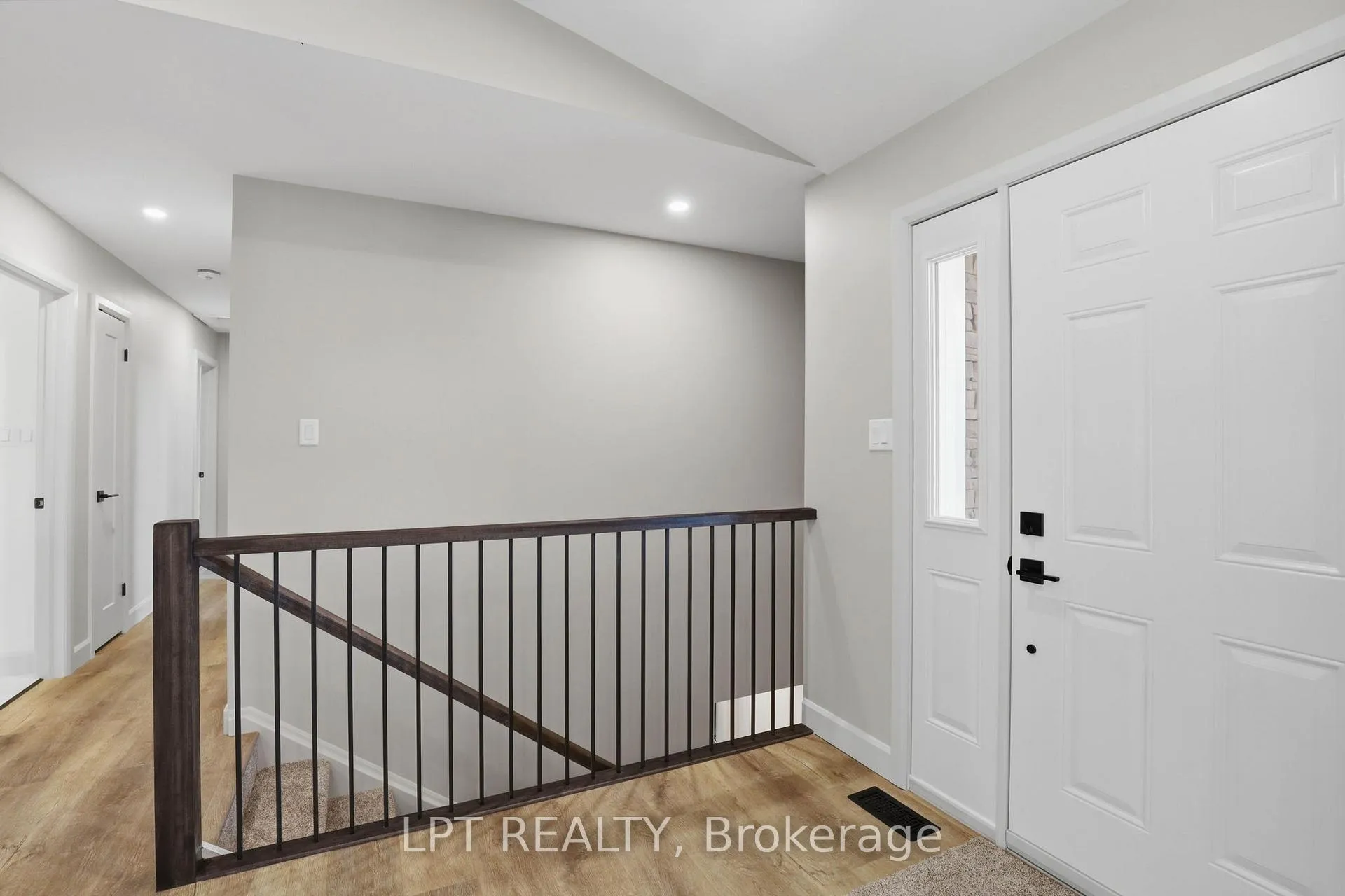 Photo 7 of 2523 Trillium Drive, Southwest Middlesex, Rural Southwest Middlesex — HOMEH