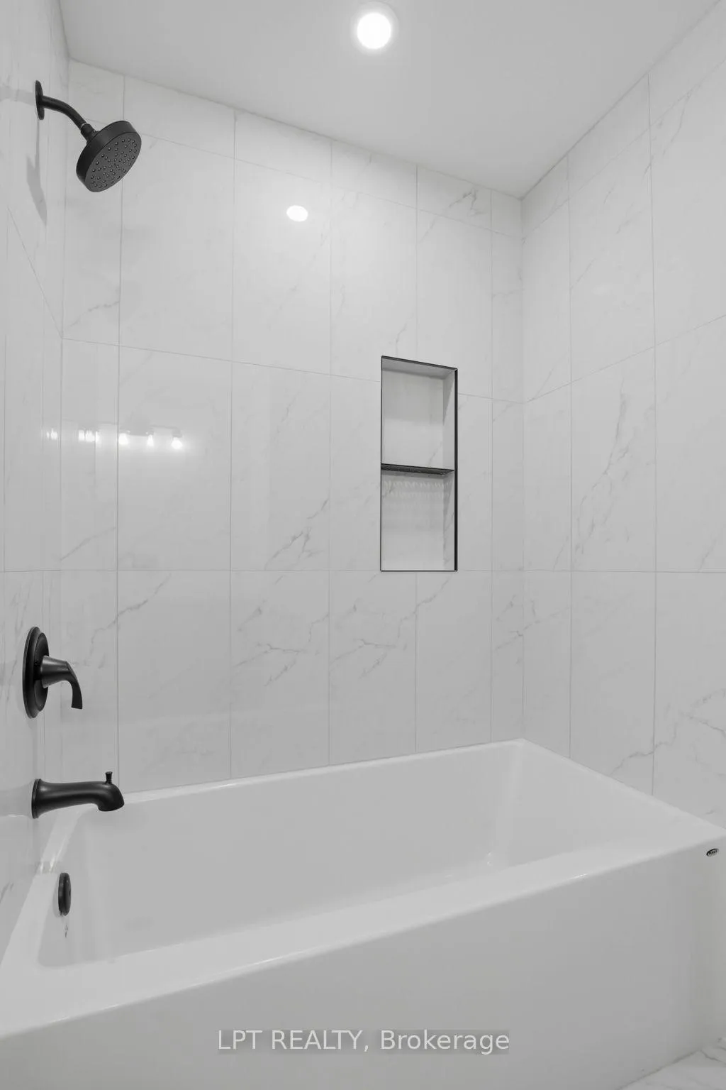 Photo 38 of 2523 Trillium Drive, Southwest Middlesex, Rural Southwest Middlesex — HOMEH
